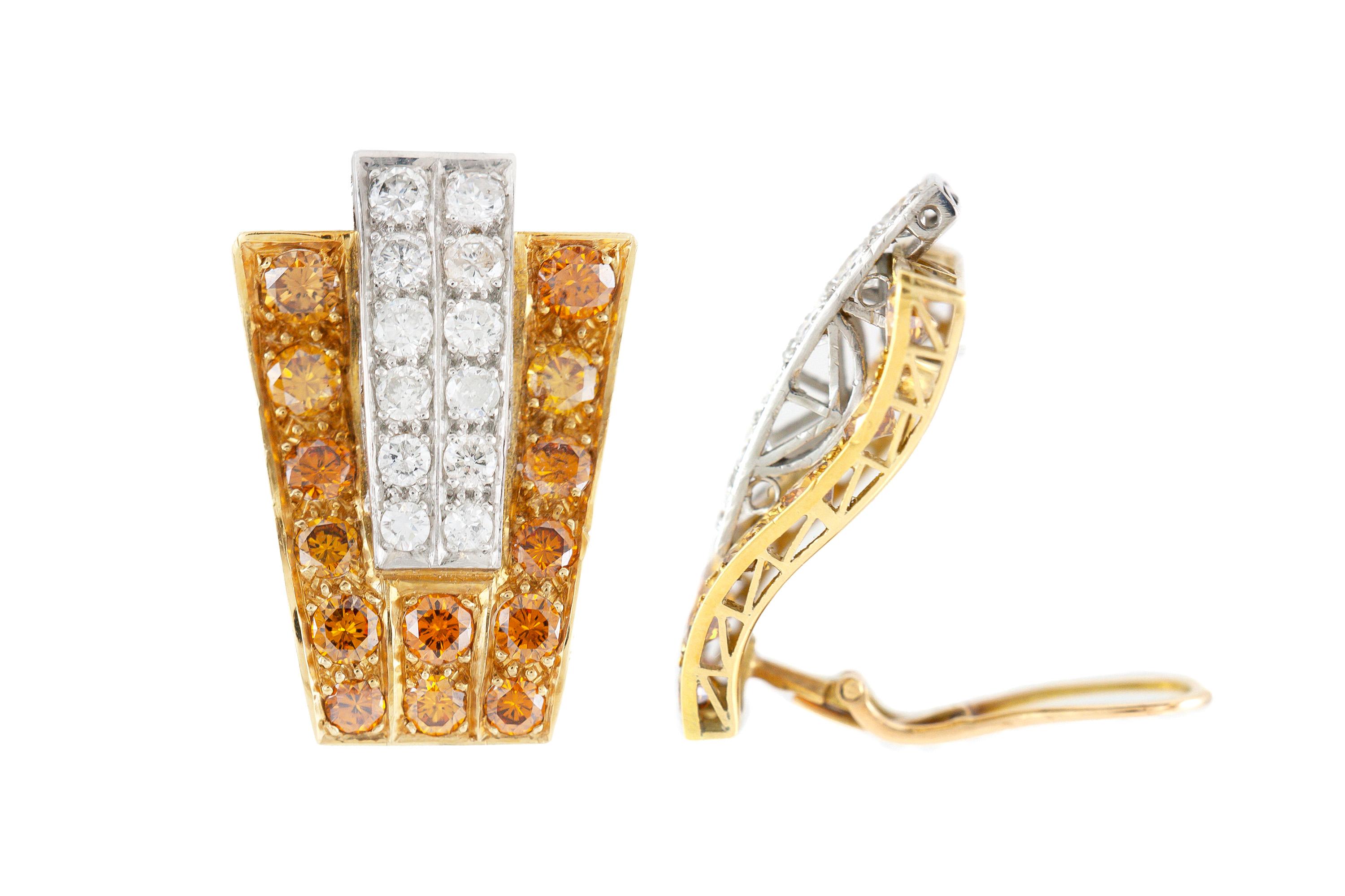 Trapezförmige Diamant-Ohrringe mit Clip im Zustand „Hervorragend“ im Angebot in New York, NY