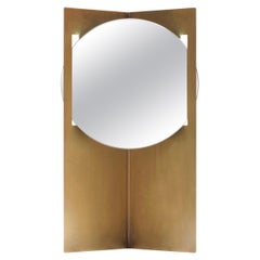 "Trapped Mirror", specchio in ottone laminato di Aparentment