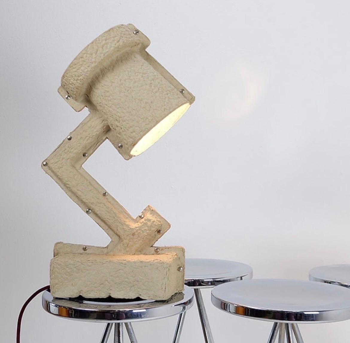 Américain Lampe de table Trash me de Victor Vetterlein - & Tradition