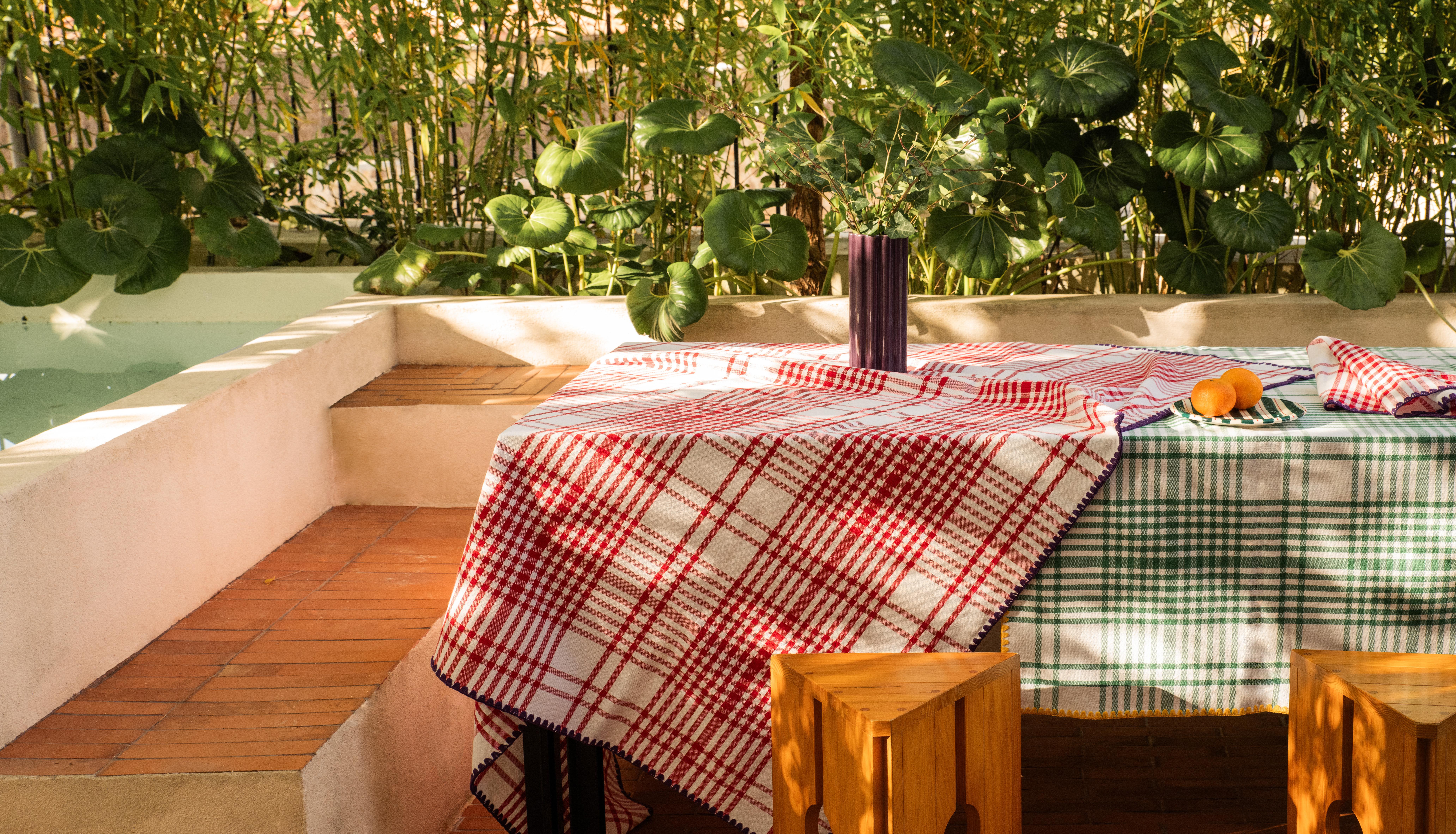 Portuguese Trattoria Tablecloth 0203 For Sale