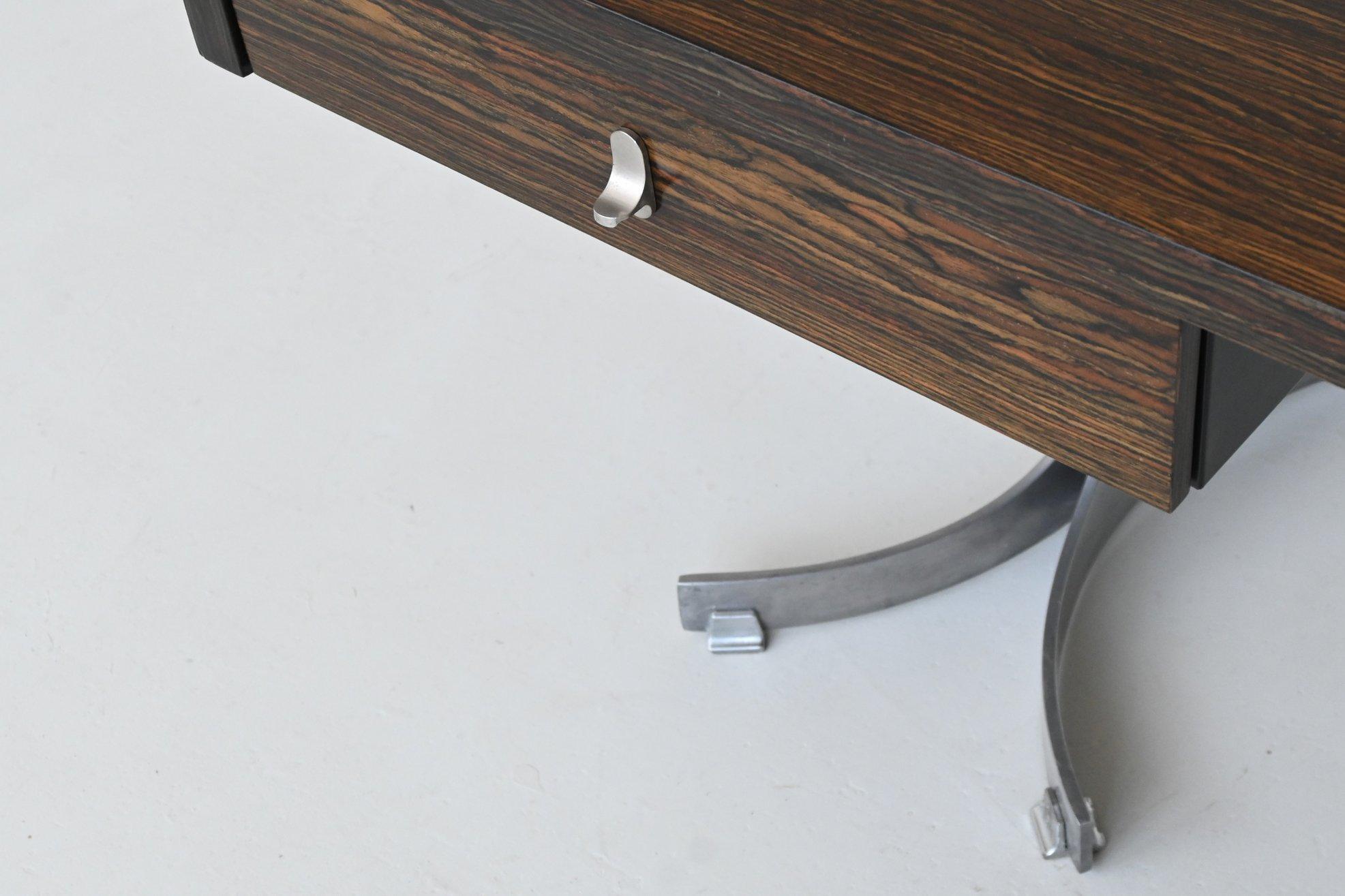 Trau Arredamenti Metallici S.P.A. large desk in rosewood Italy 1960 For Sale 2