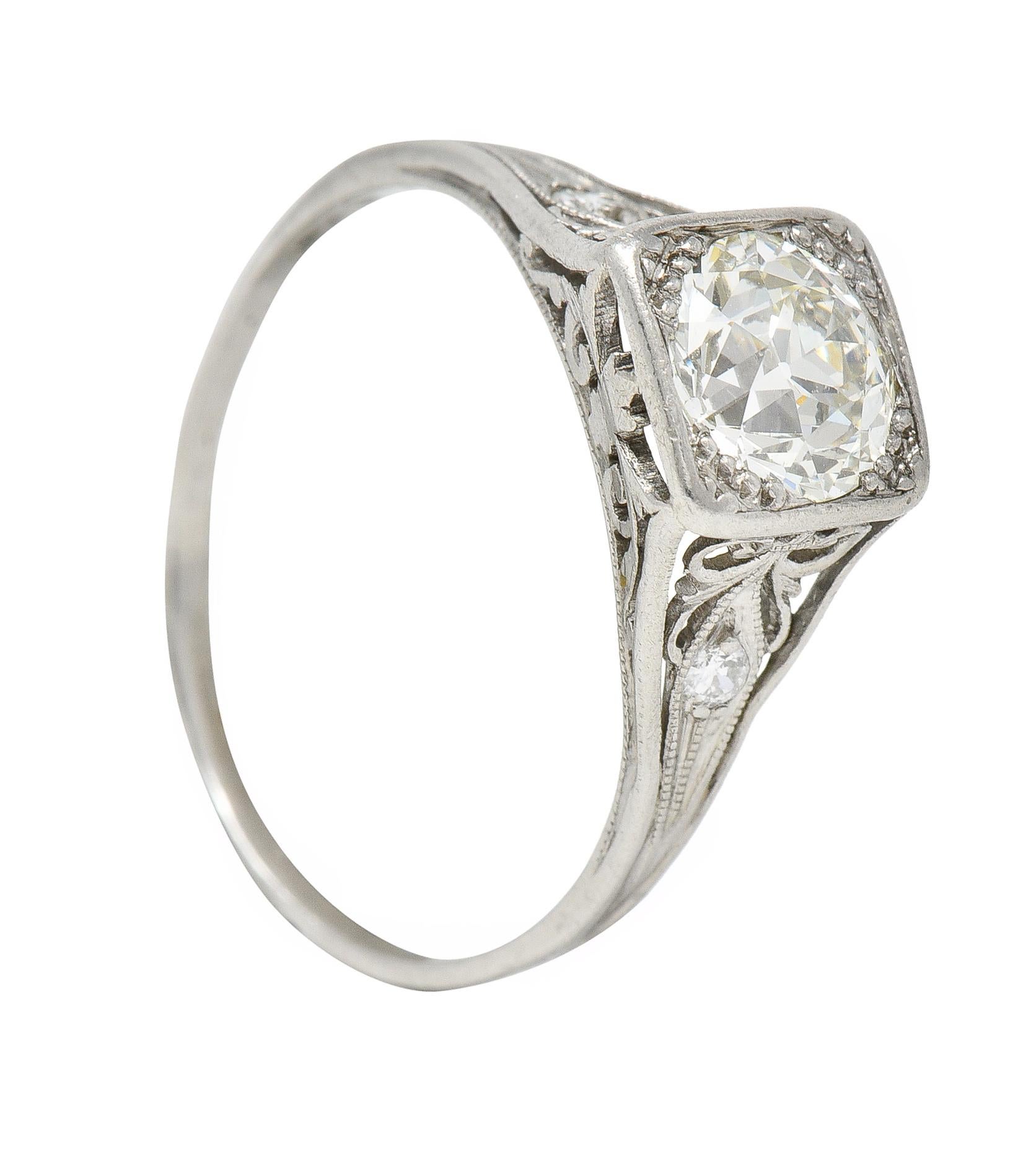 Traub Mfg. Art Deco 1.07 CTW Diamond Platinum Scrolling Vintage Engagement Ring en vente 5