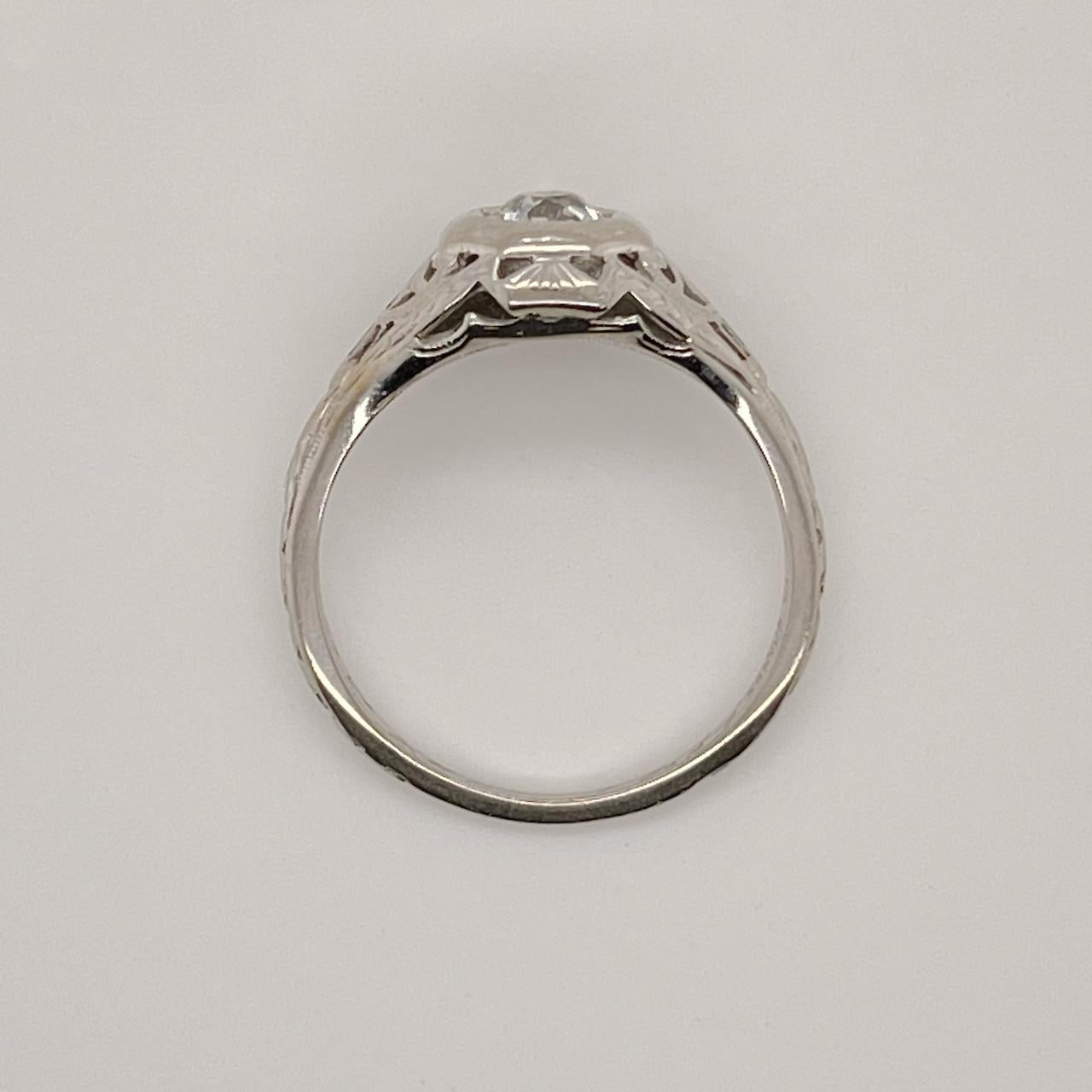 Anillo de compromiso Art Decó de oro blanco y diamantes firmado Traub Orange Blossom en venta 9