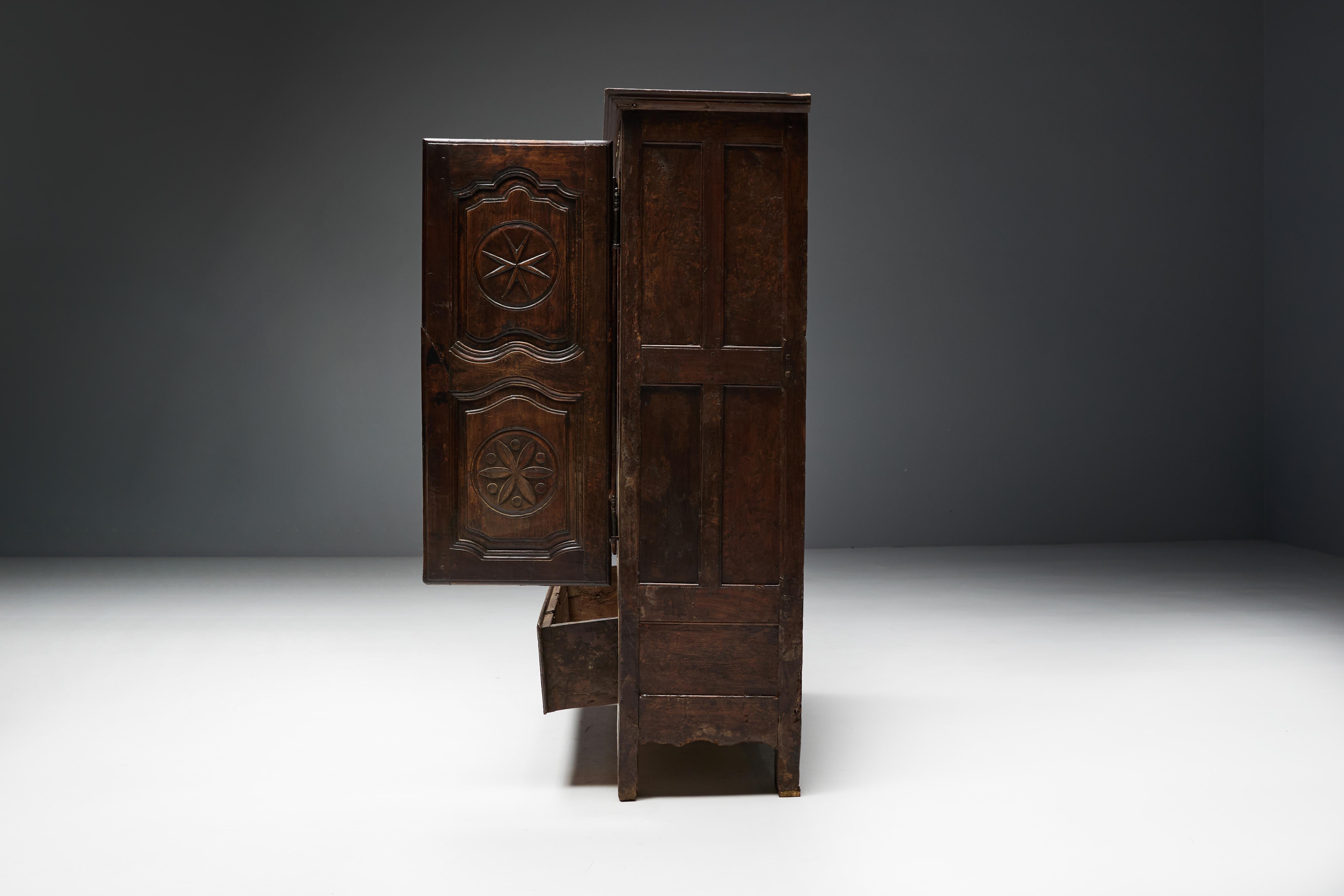 Travail Populaire Cabinet, France, 19th Century For Sale 3