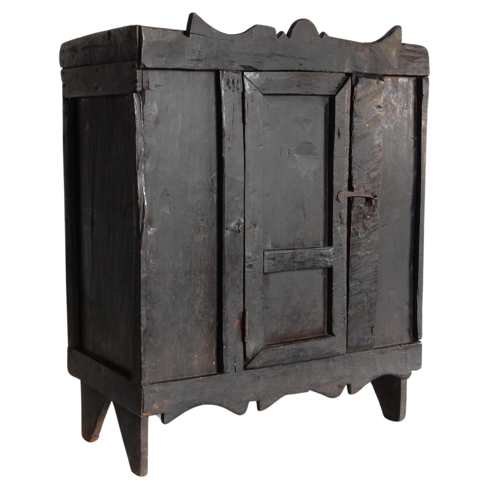 French Travail Populaire Rustic Wabi Sabi Cabinet, early 19th Century For Sale