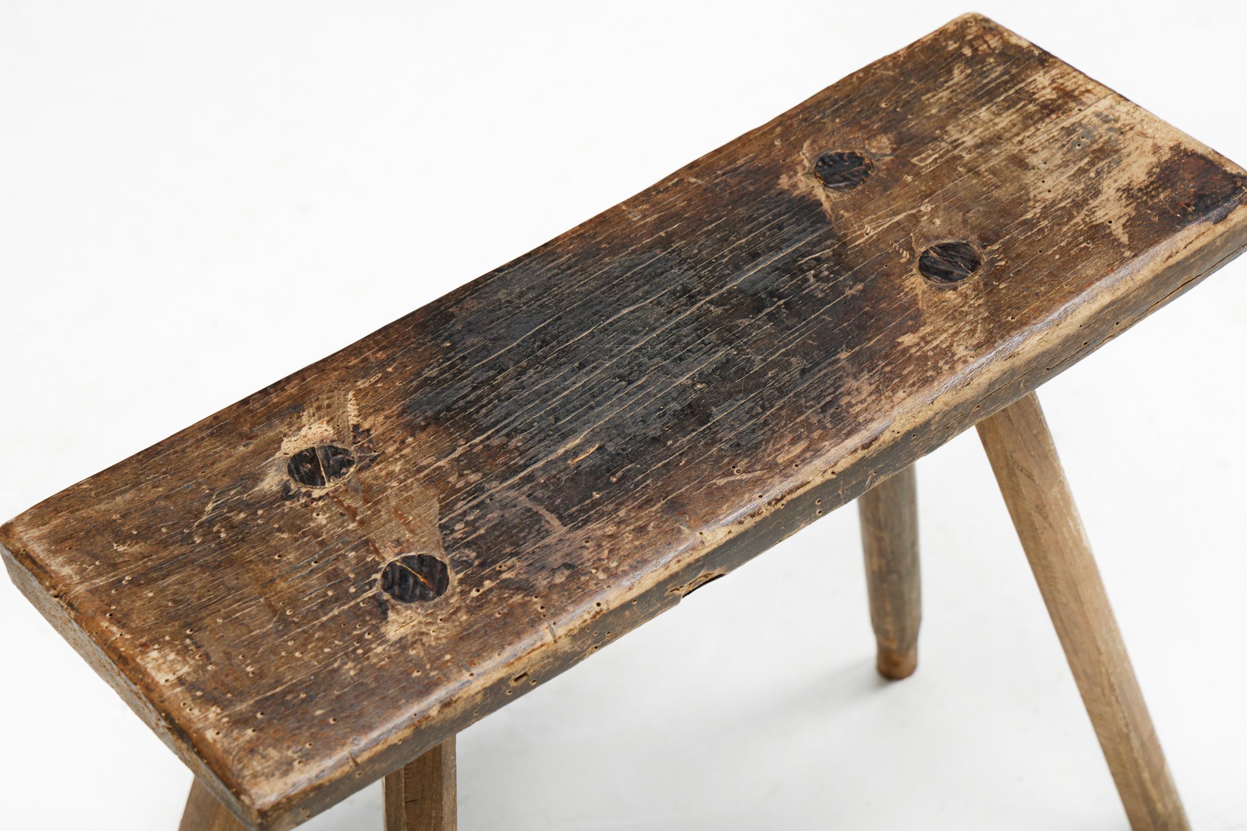 Wood Travail Populaire Side Table - Early 20th Century For Sale
