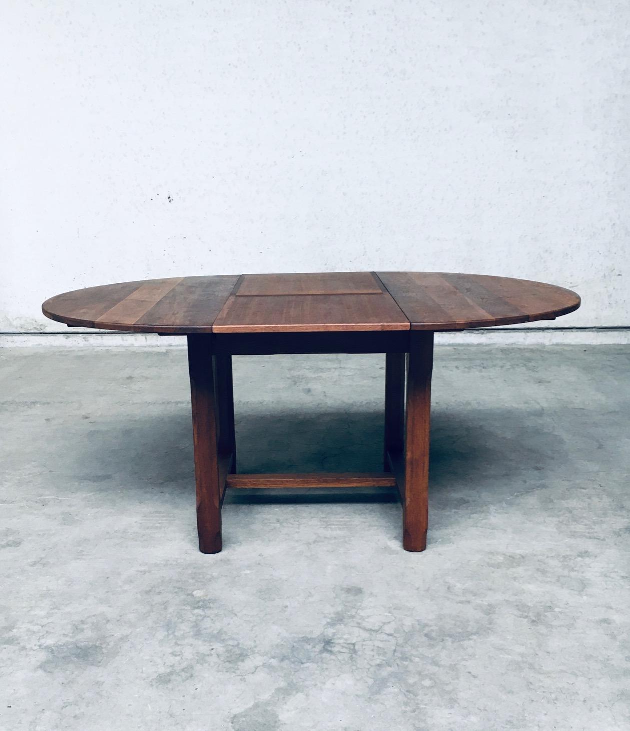 Travail Populaire Solid Oak Extendable Dining table, France 1930's For Sale 6