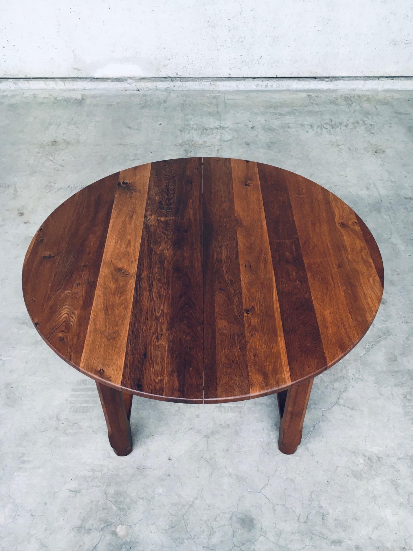 Mid-20th Century Travail Populaire Solid Oak Extendable Dining table, France 1930's For Sale