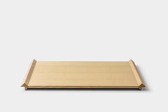 Plateau en bois de frêne minimaliste