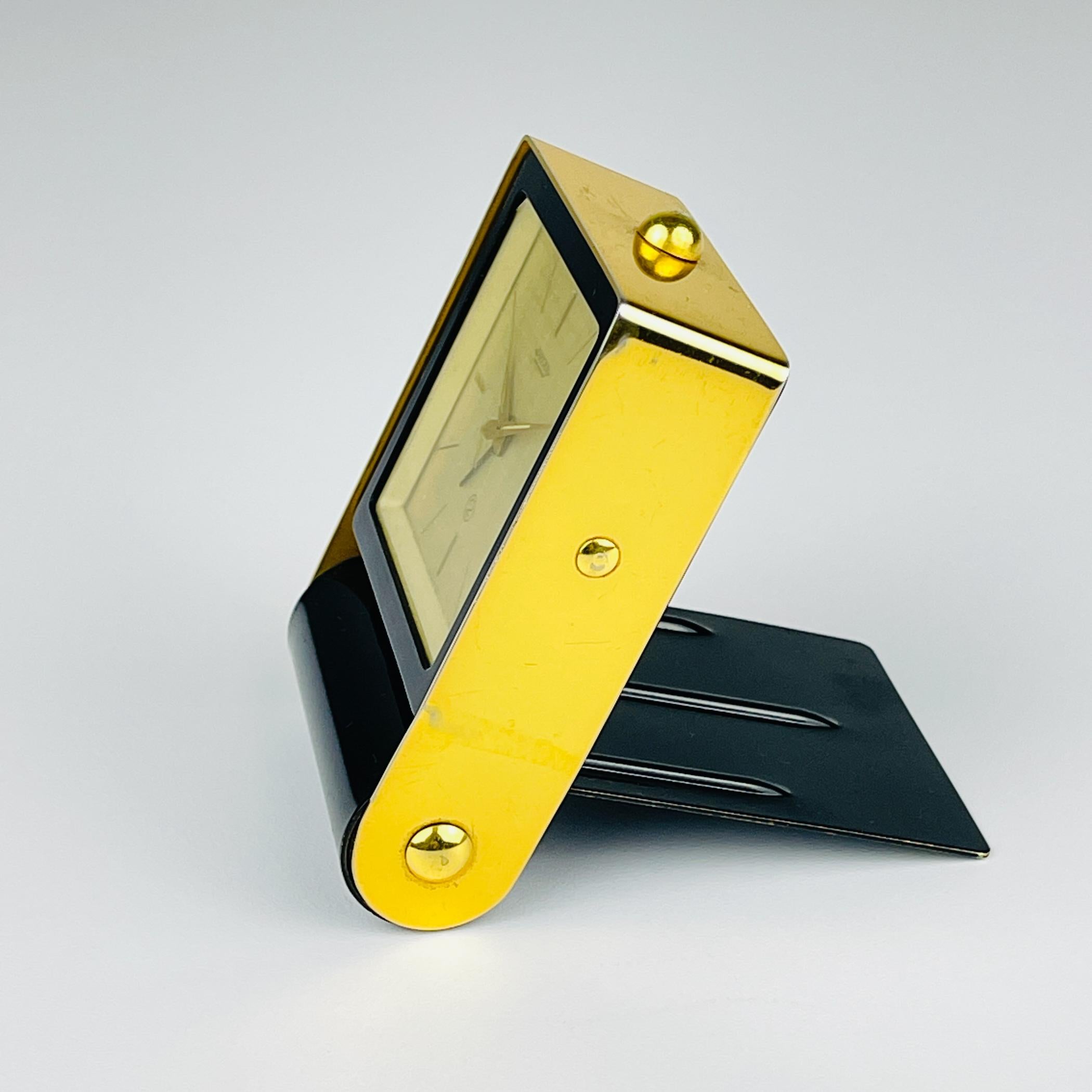 Travel alarm clock by Jaeger-LeCoultre, Swiss, 1950s In Good Condition In Miklavž Pri Taboru, SI