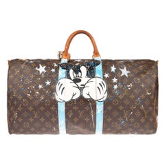 Travel bag Louis Vuitton Keepall 55 customized by the artist PatBo ! 