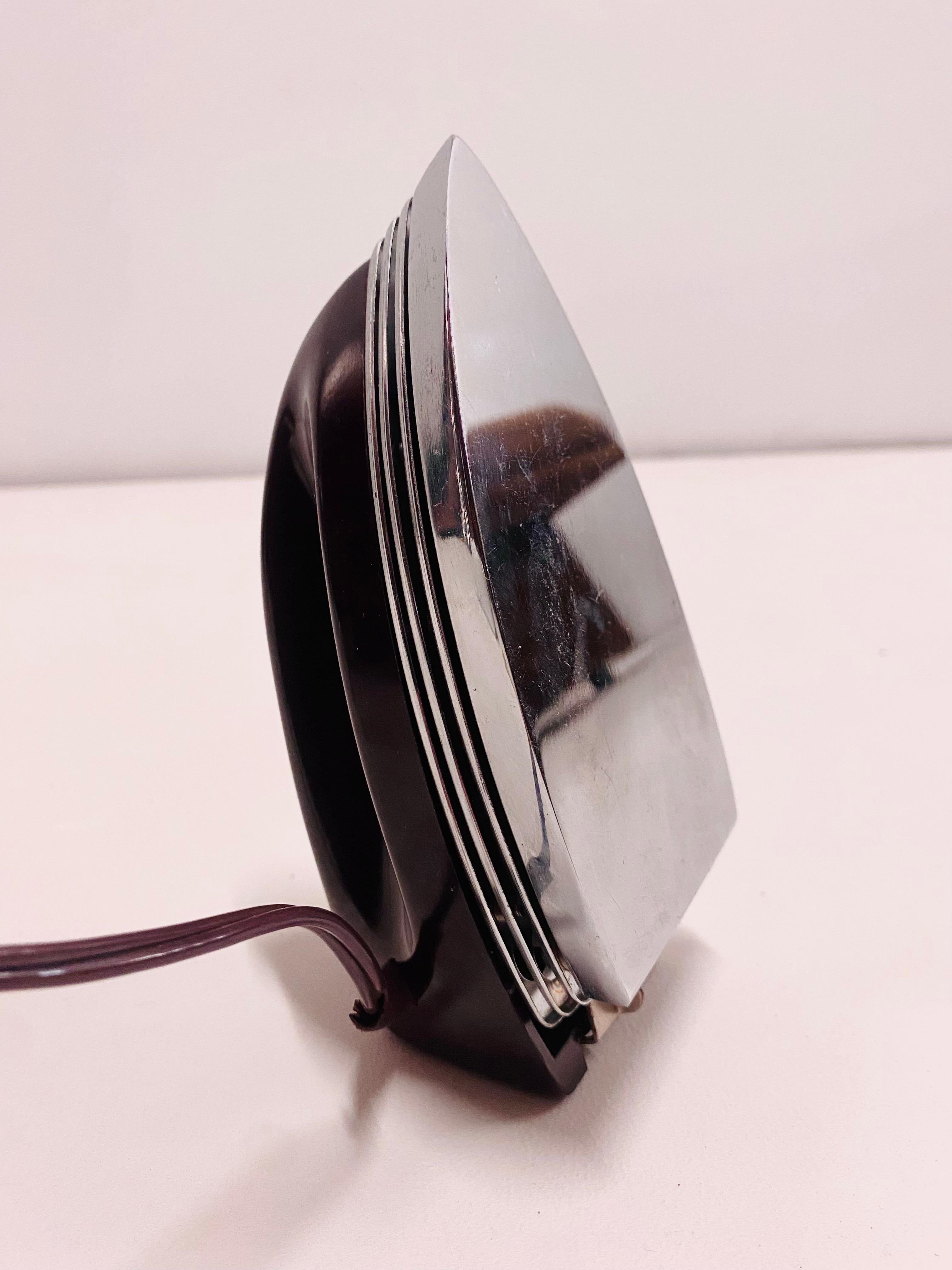 Francese Travel Iron by Raymond Loewy in vendita