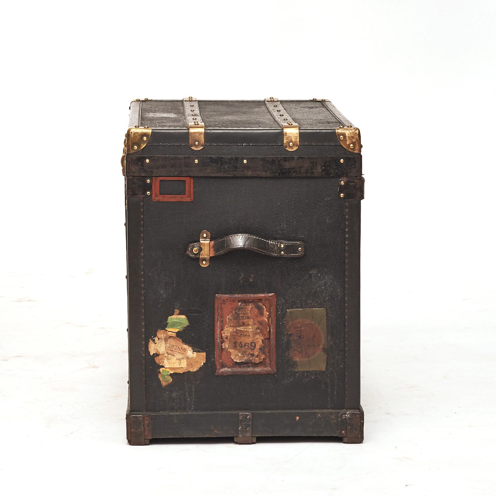 valise militaire ancienne
