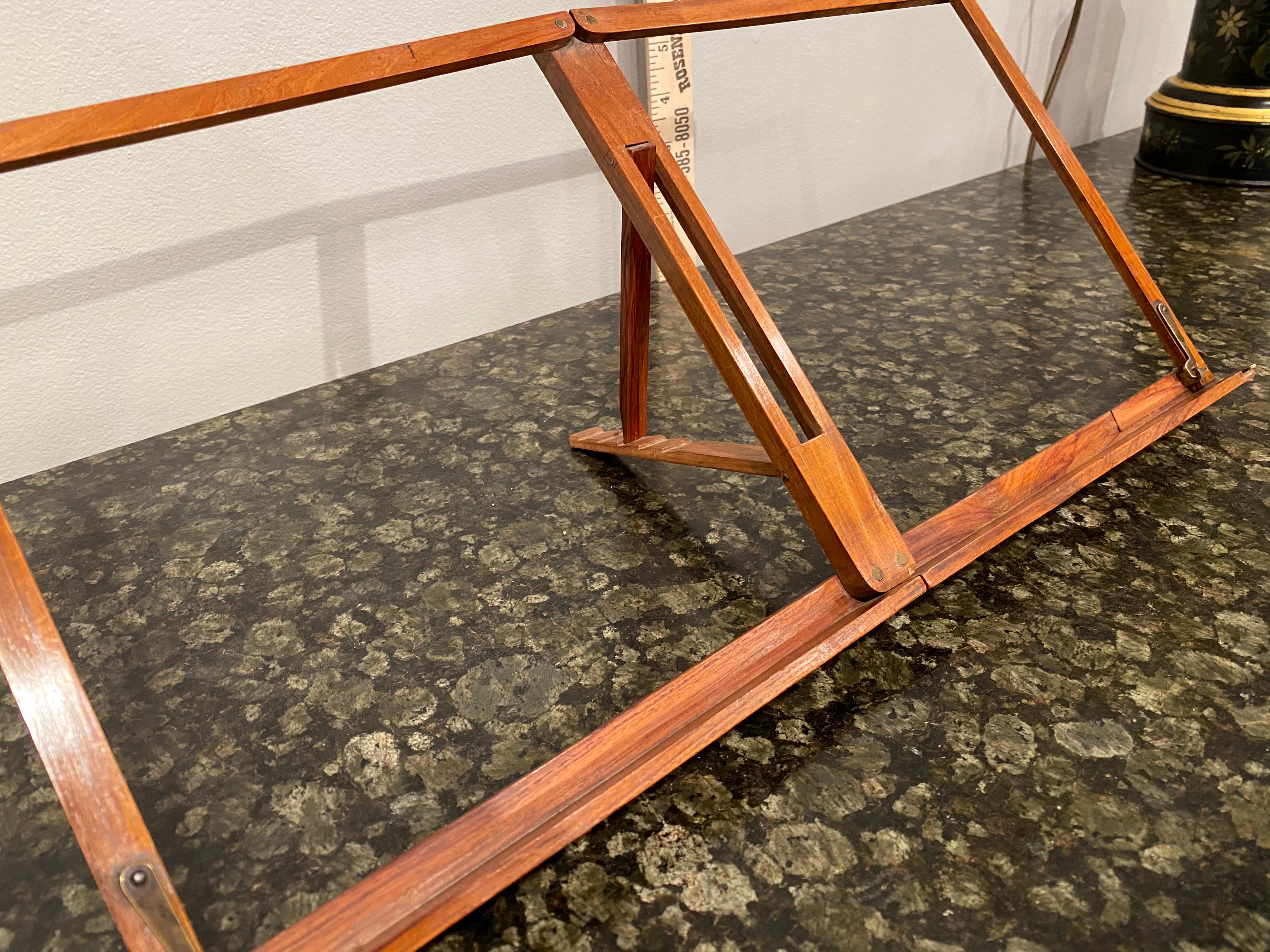 Early Victorian Traveling / Folding Easel or Sheet Music Holder For Sale