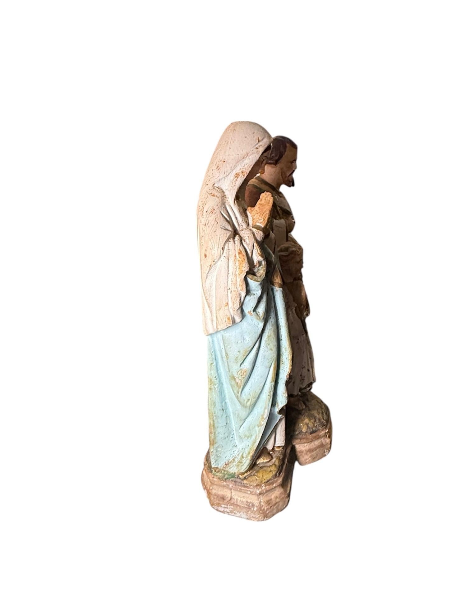 Boîte à prières de voyage en bois avec la Sainte Famille en vente 1