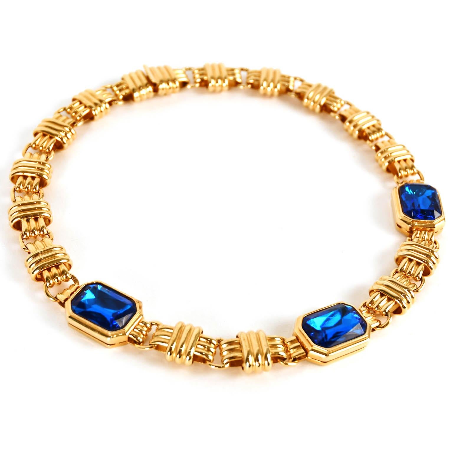 A marvelous necklace from 1970-1980 designed by company Bijoux Cascio.

1948 Gaetana Cascio founded the company and since then all pieces were produced directly in Florence
Riccardo Cascio joined his father Gaetano's company in the 1960s.
Since