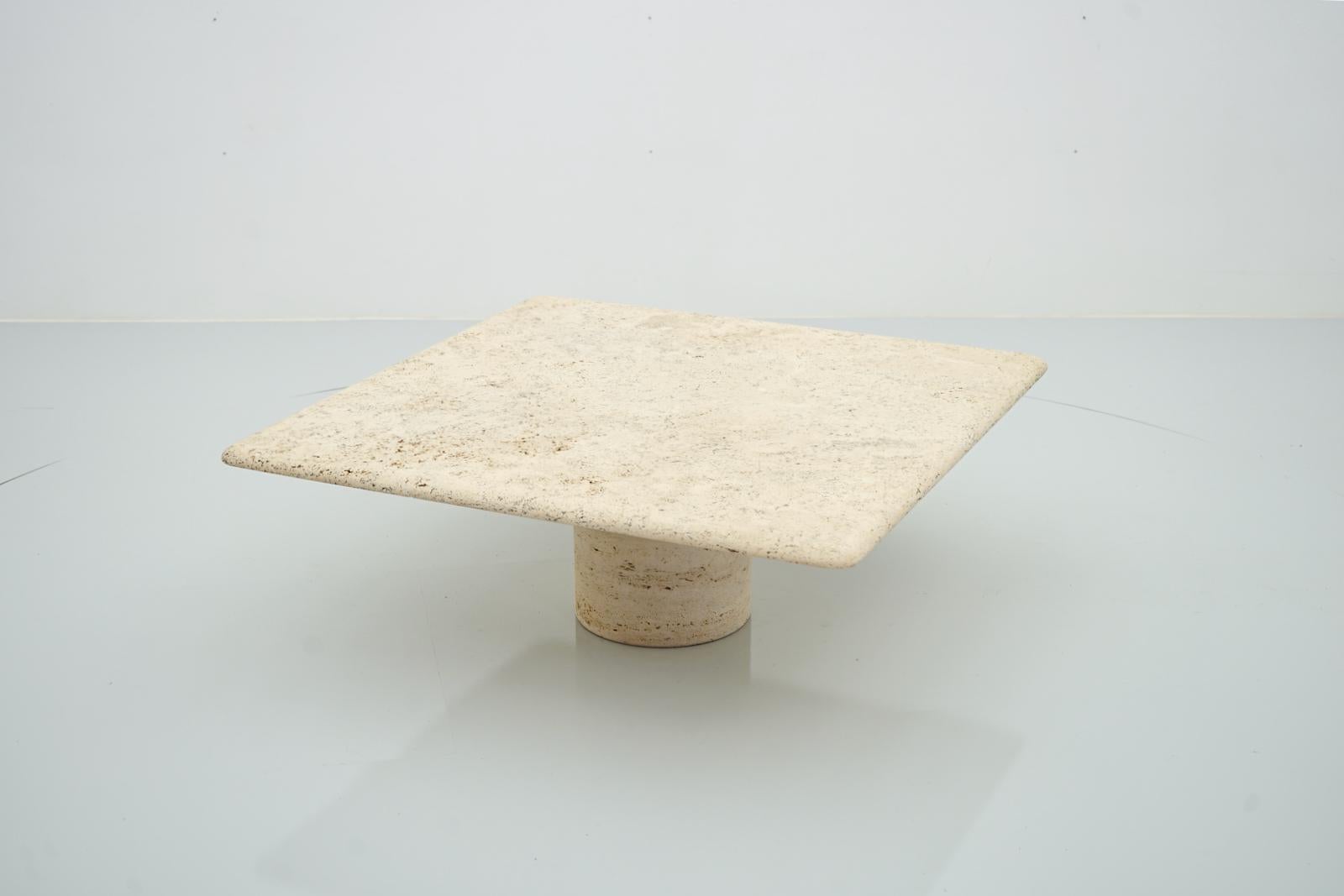 Square Travertine coffee table by Angelo Mangiarotti for Up and Up, Italy 1970s. Beautiful Italian Travertine stone with open pores. 
Very good condition.