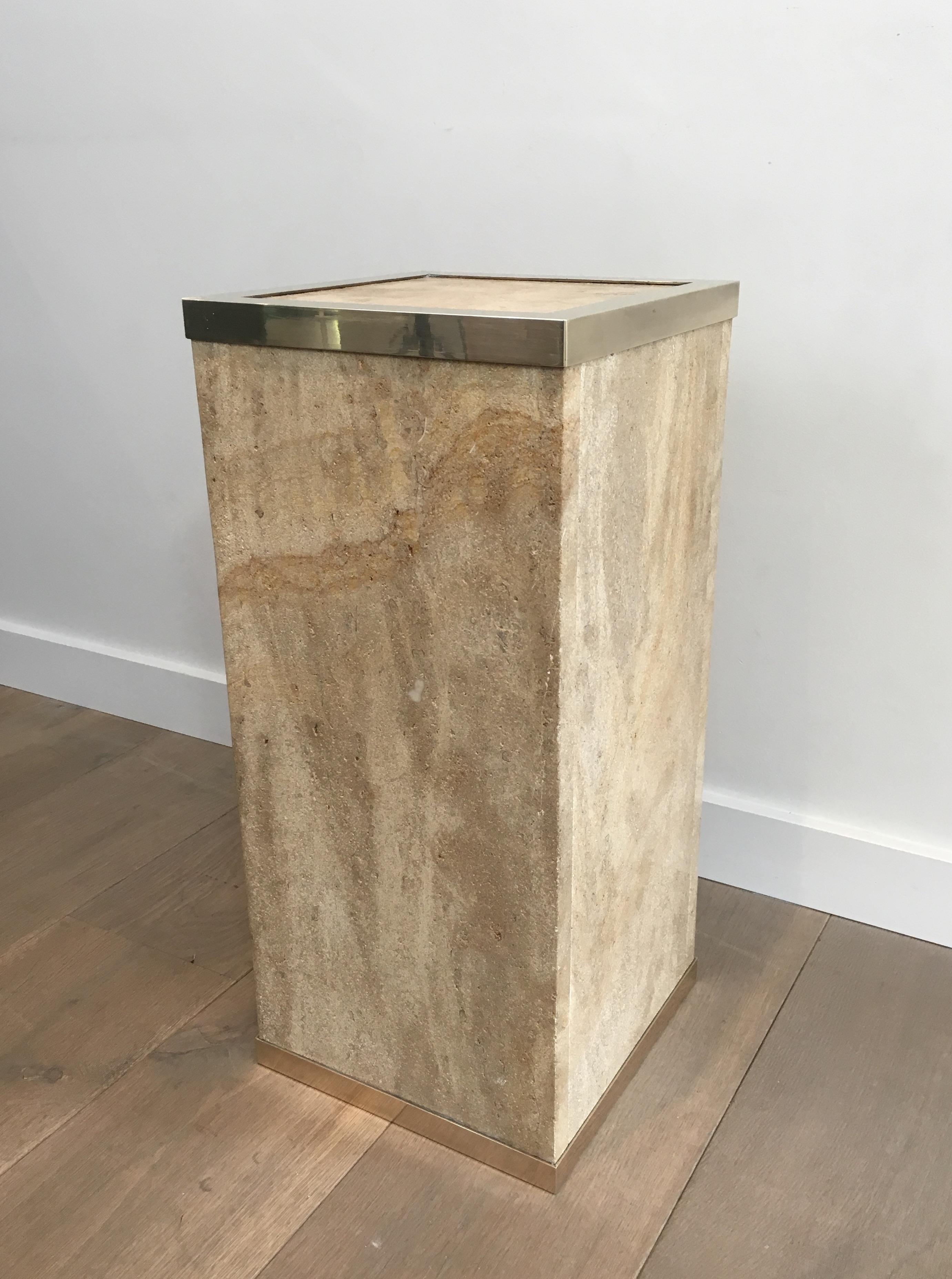 Travertine and Brass Column, French, circa 1970 For Sale 8