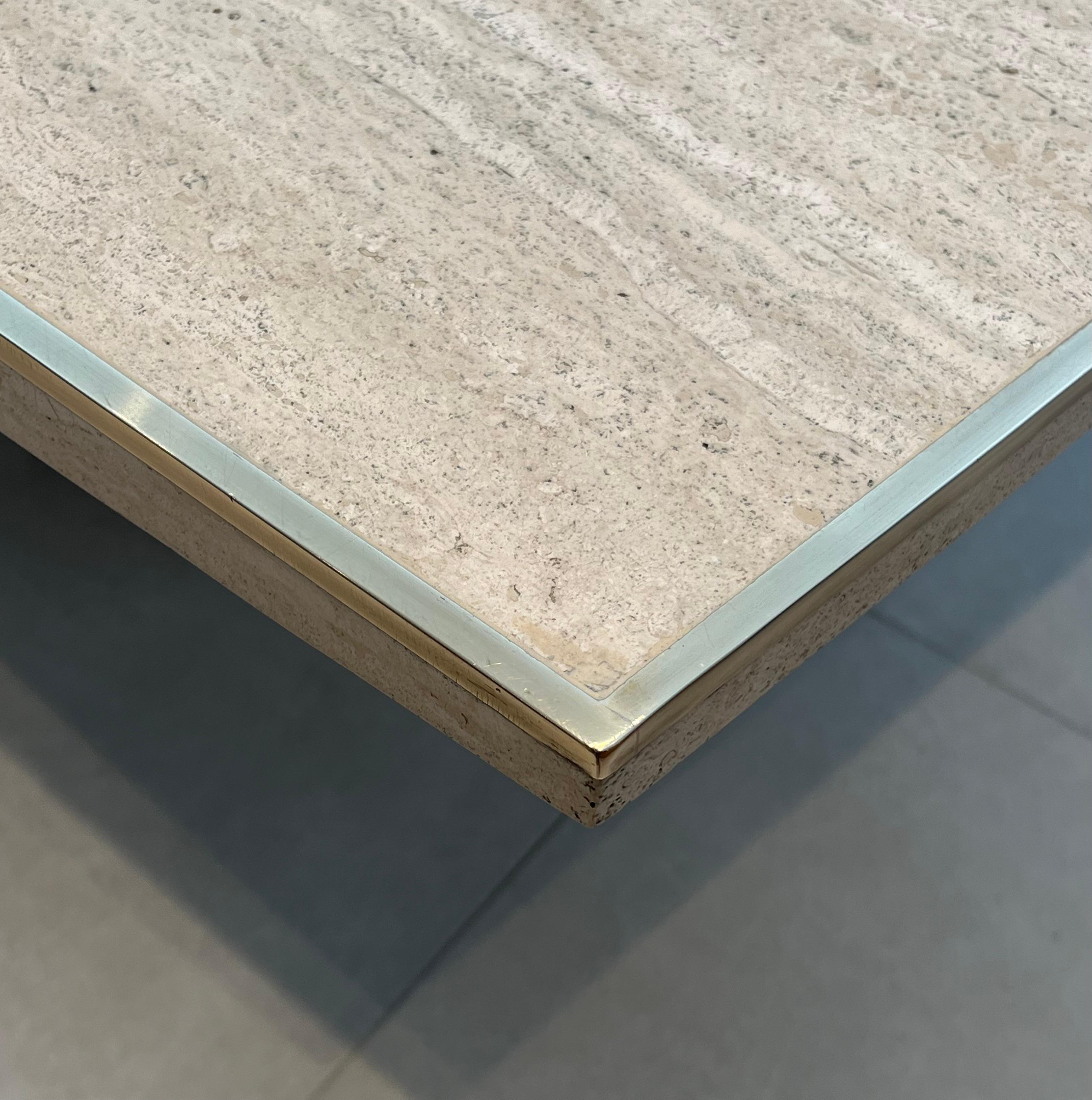 Table de salle à manger en travertin et laiton par Willy Rizzo en vente 1