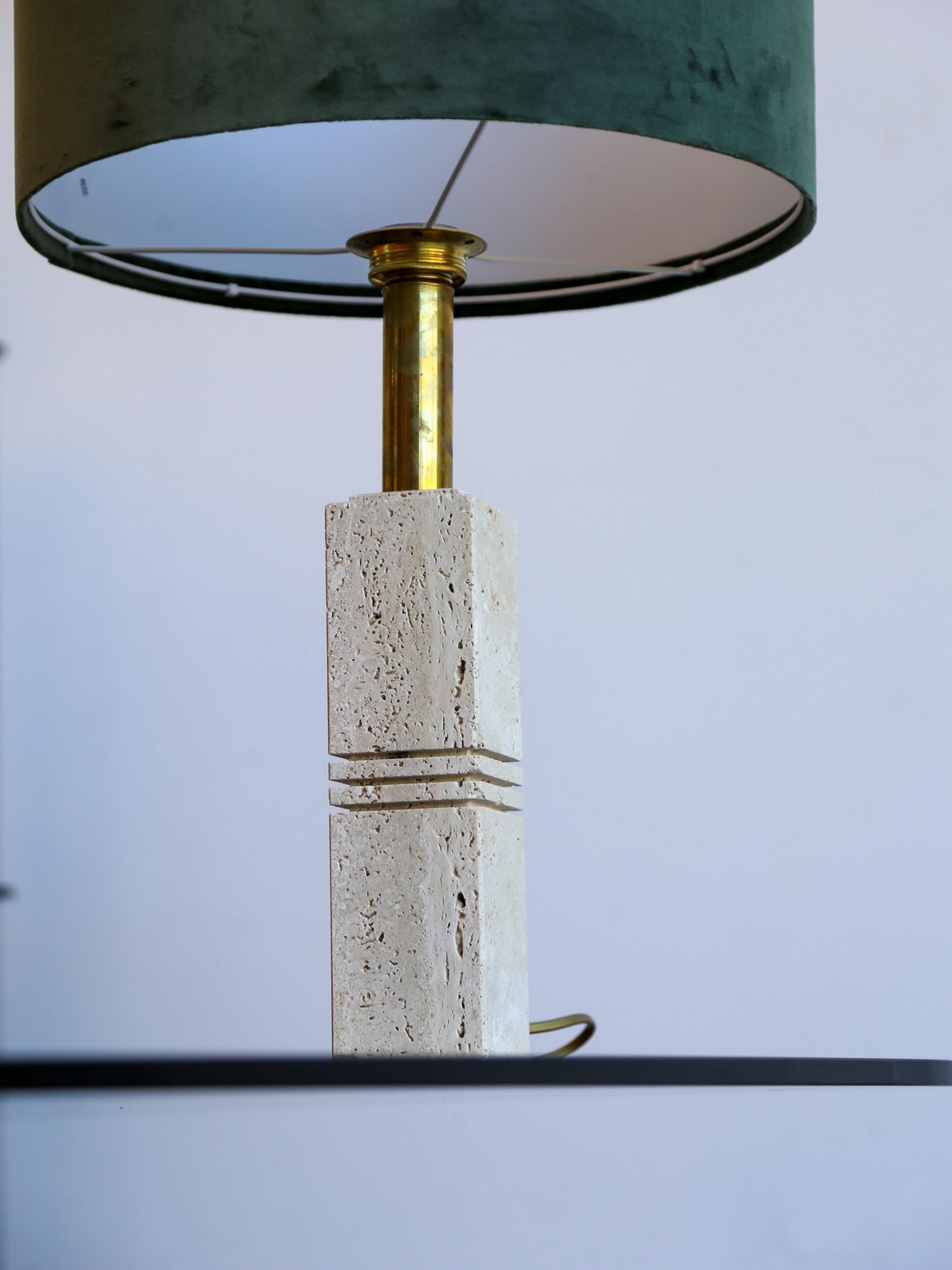 Italian Travertine and Brass Table Lamp by Fratelli Mannelli For Sale