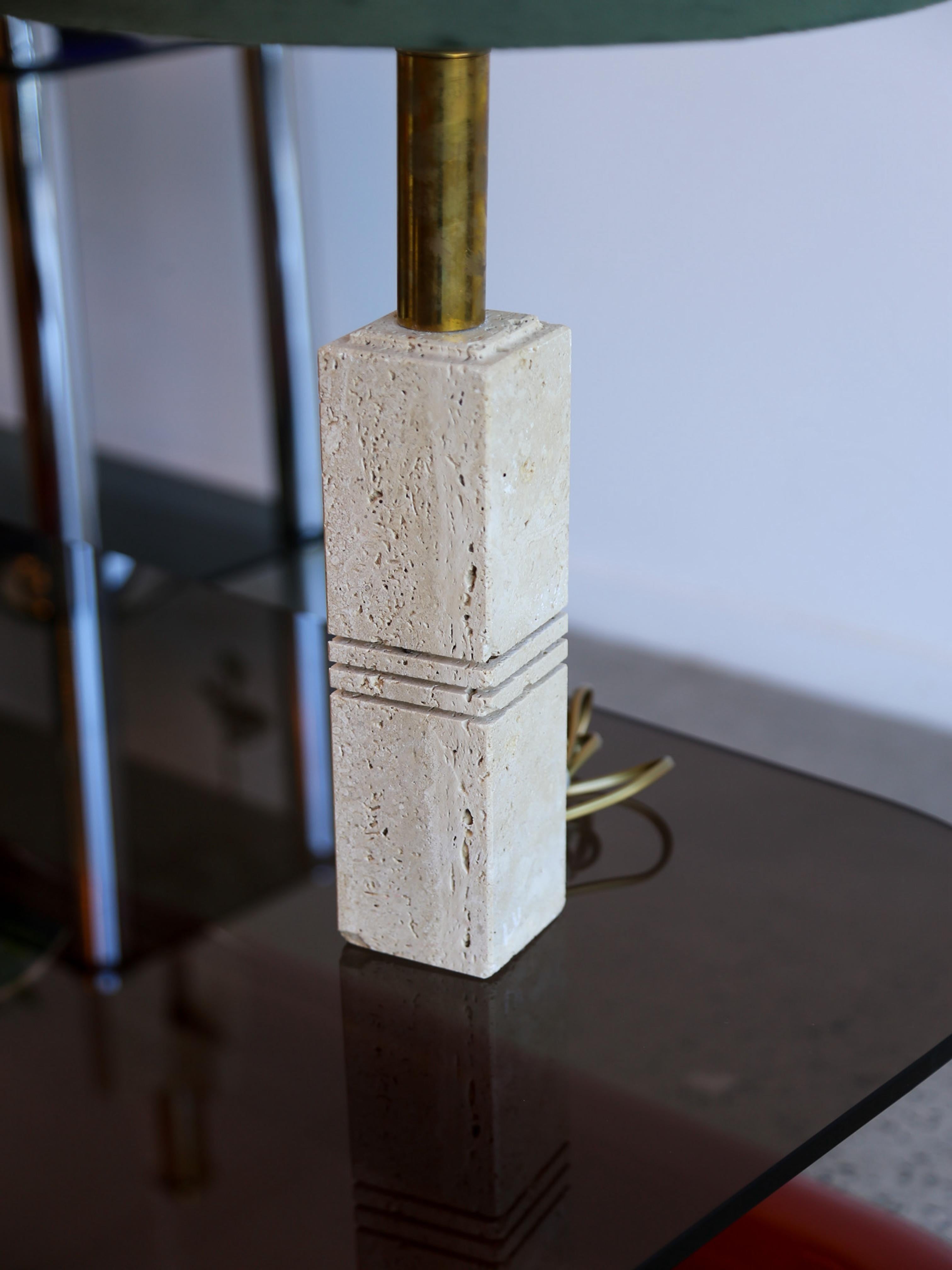 Travertine and Brass Table Lamp by Fratelli Mannelli In Good Condition For Sale In Byron Bay, NSW