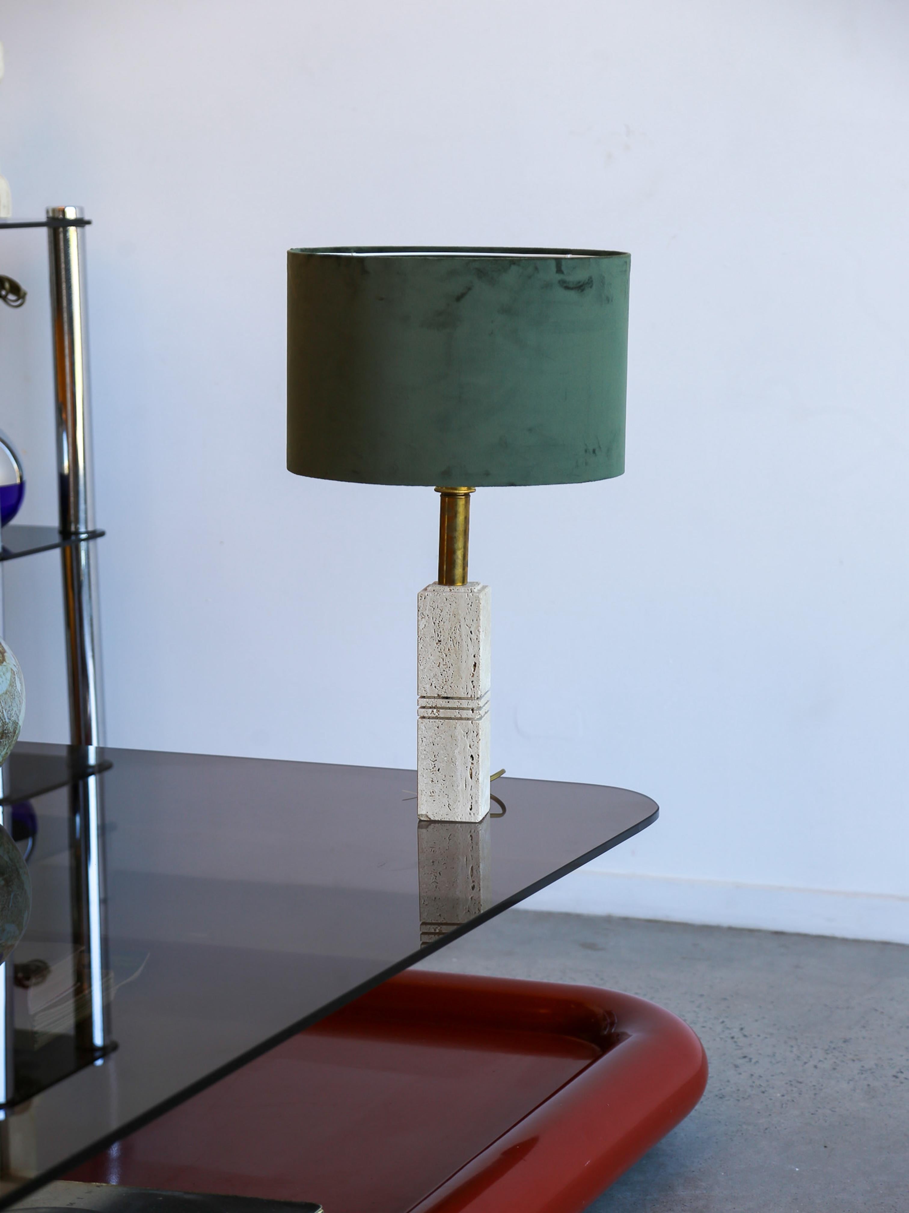Travertine and Brass Table Lamp by Fratelli Mannelli For Sale 1