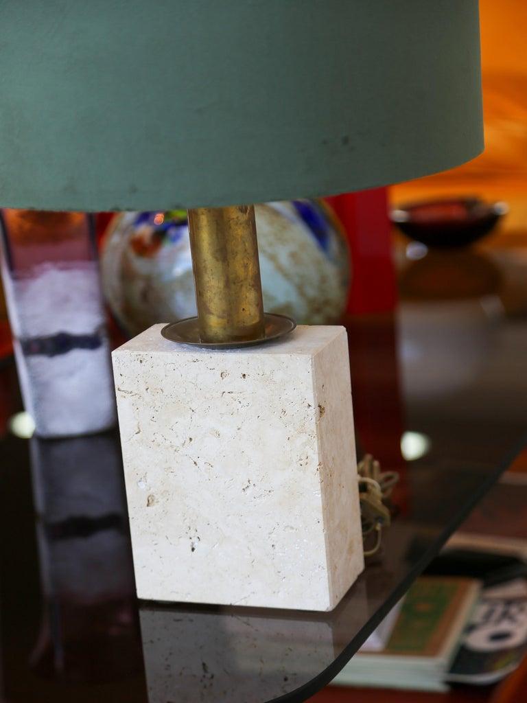 Tischlampe aus Travertin und Messing von Fratelli Mannelli im Angebot 2