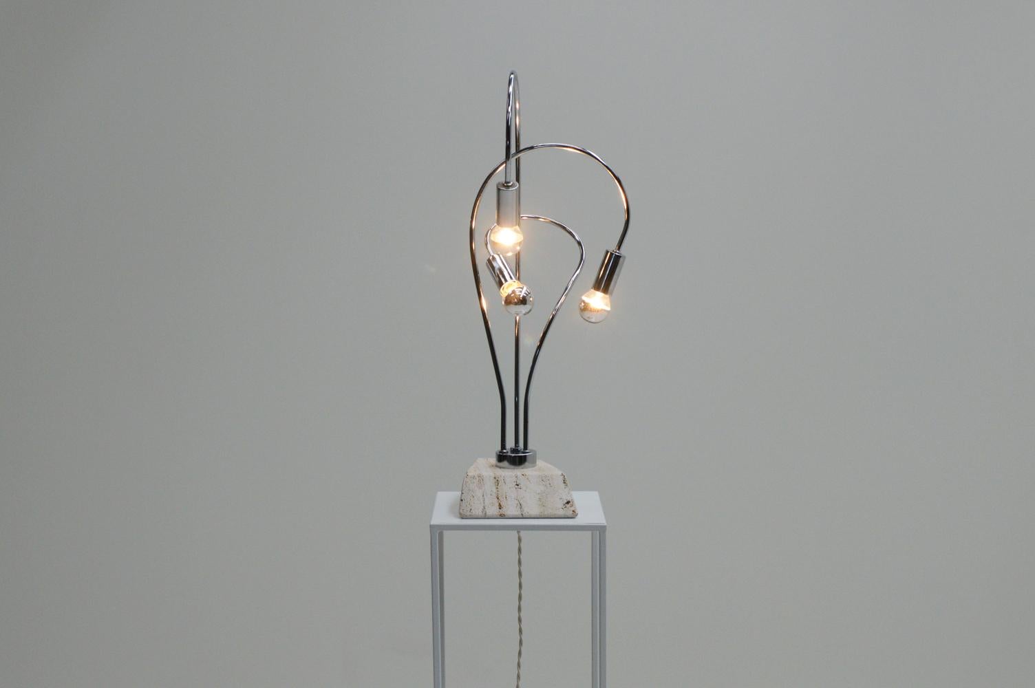 Lampe de table en travertin et chrome, Italie, années 1970 Bon état - En vente à Landgraaf, NL