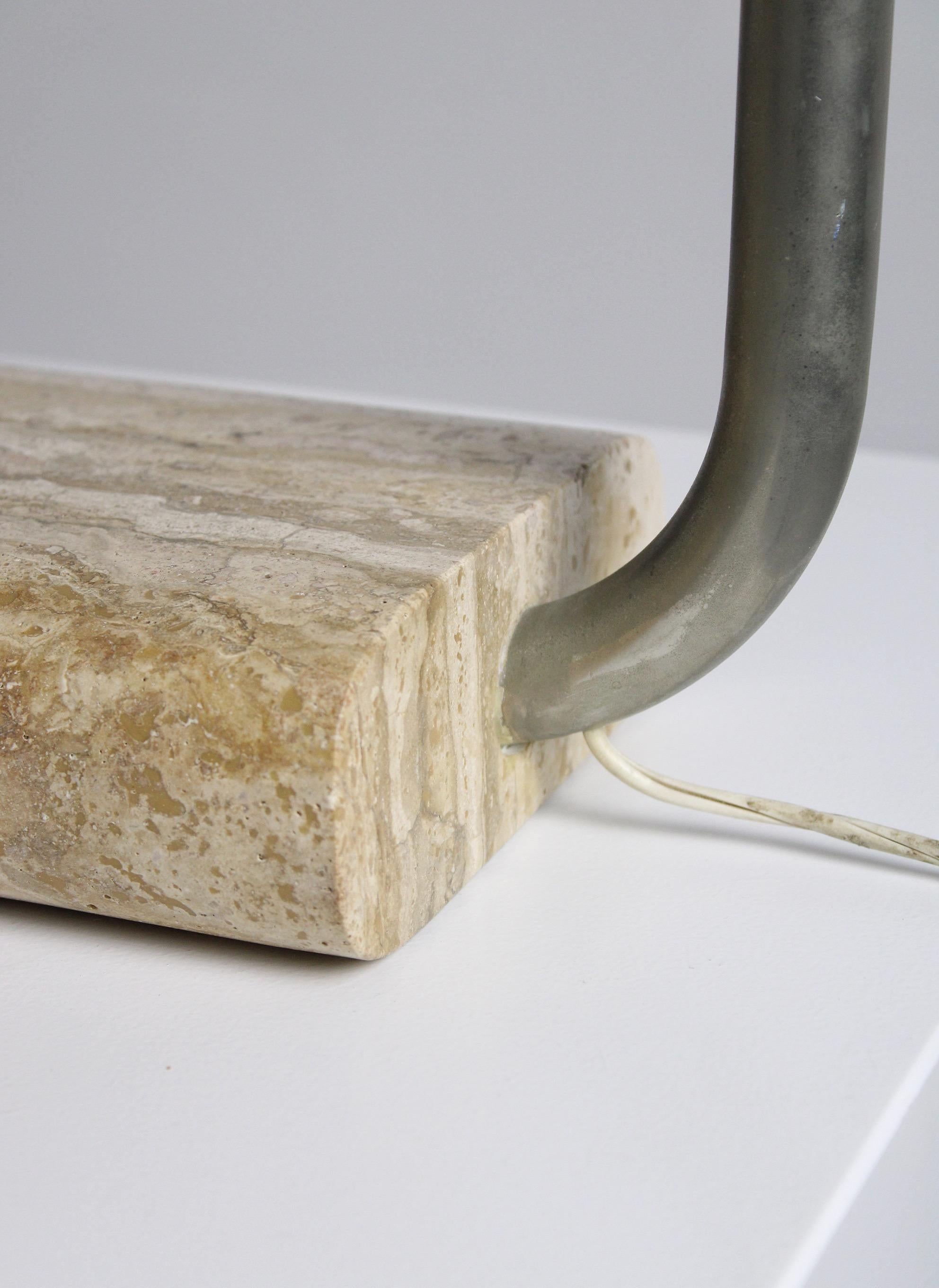 Travertine and chromed metal table lamp by Paolo Salvi, 1960s For Sale 4