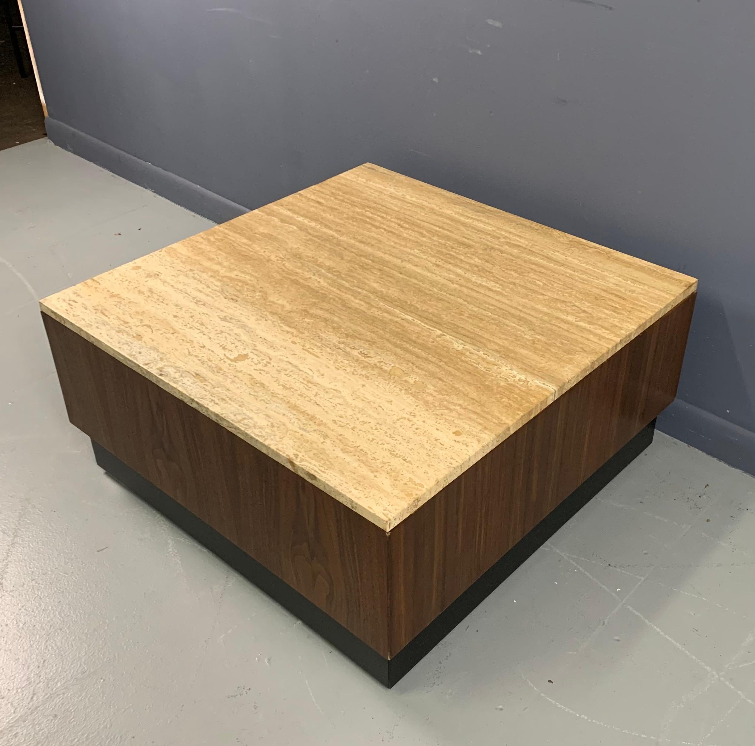 European Travertine and Walnut Midcentury Coffee Table on a Black Plinth Base For Sale
