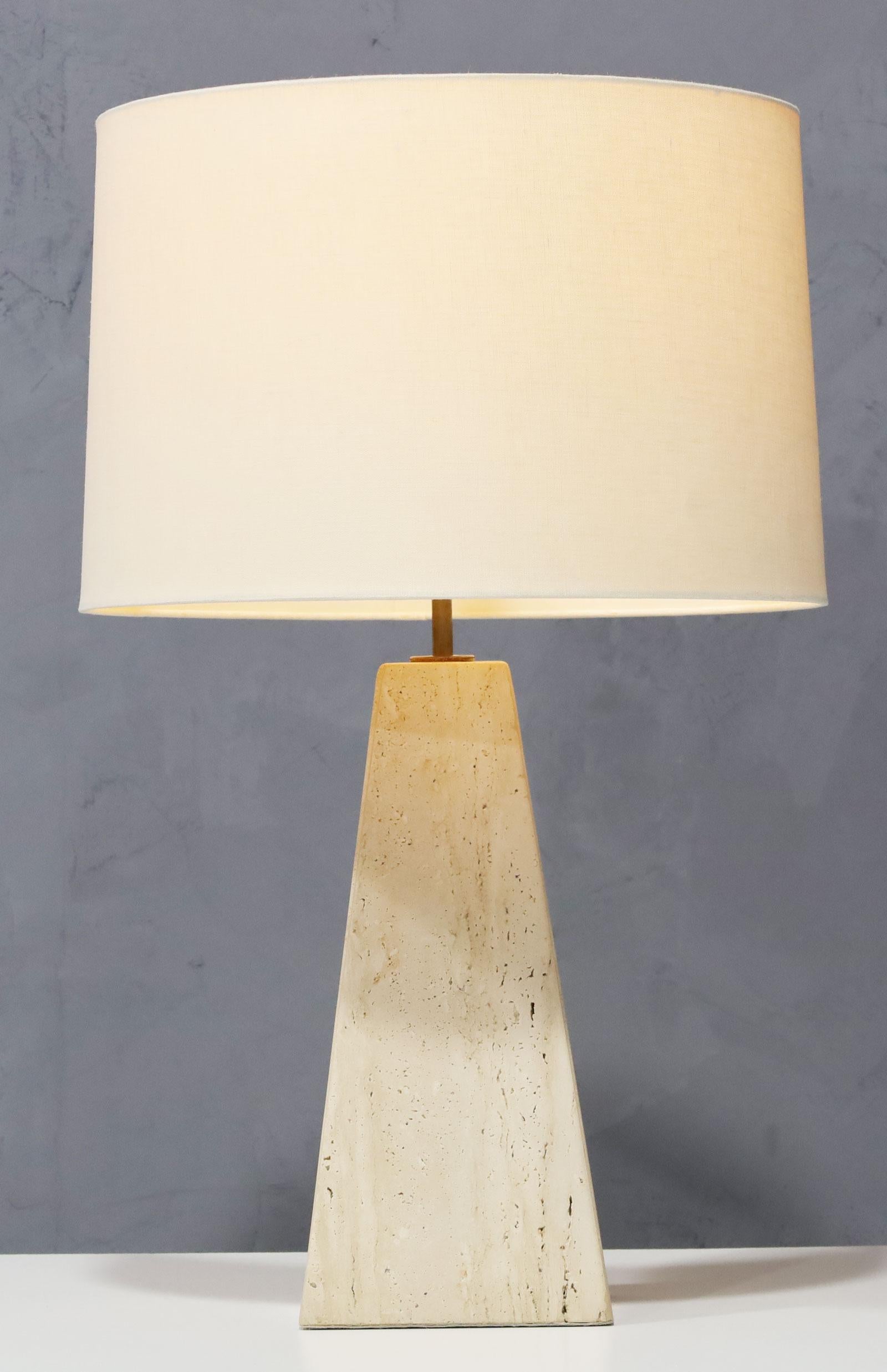 Travertine Base Pyramid Shape Table Lamp  In Good Condition For Sale In Dallas, TX