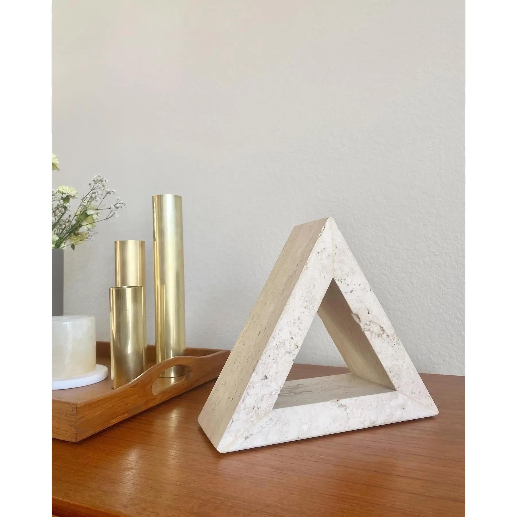 Travertine Bookend - Sculpture Attributed to Fratelli Mannelli For Sale 4
