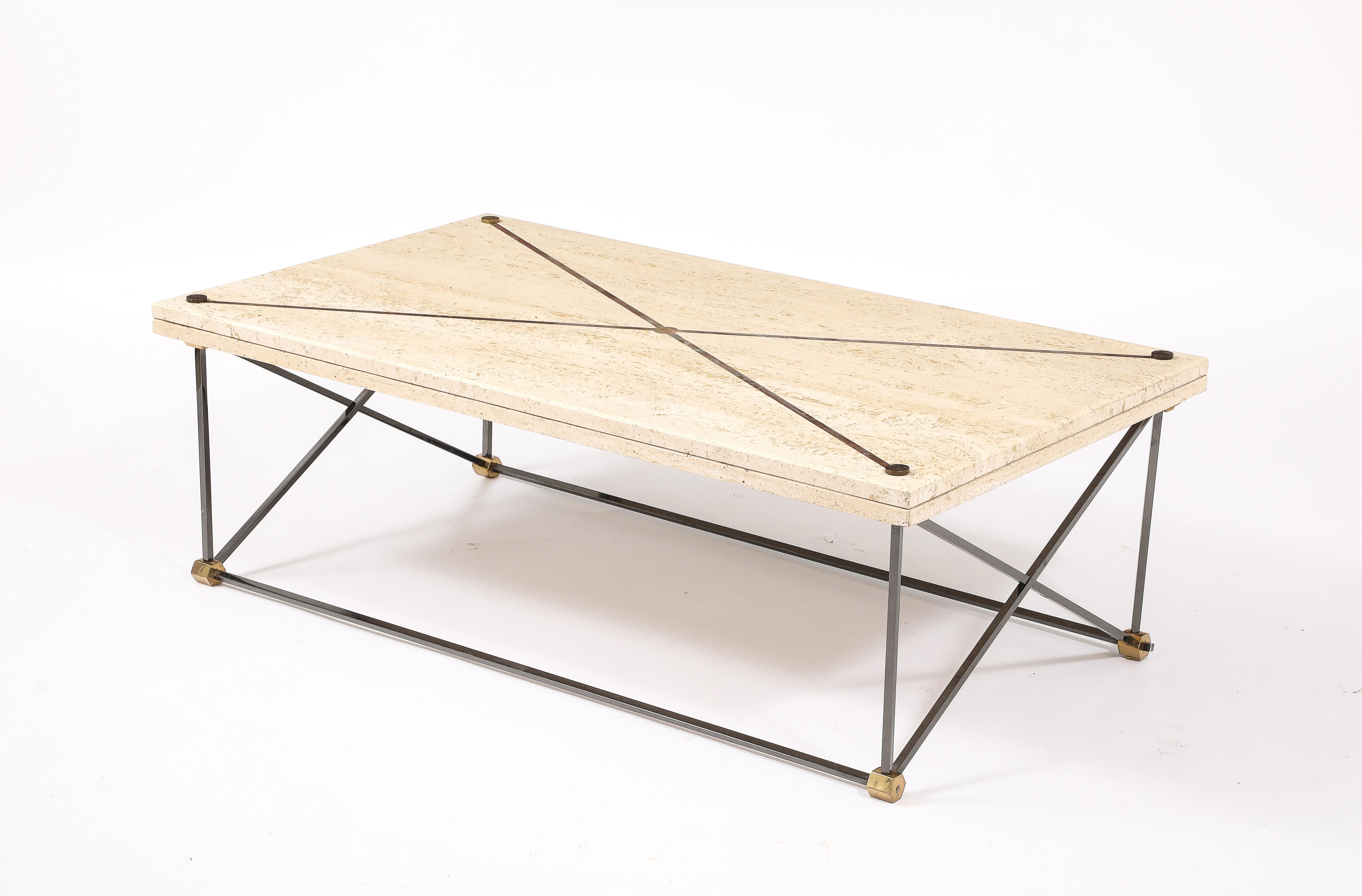 Table basse en travertin, bronze et bronze à canon, France, années 1960 en vente 8