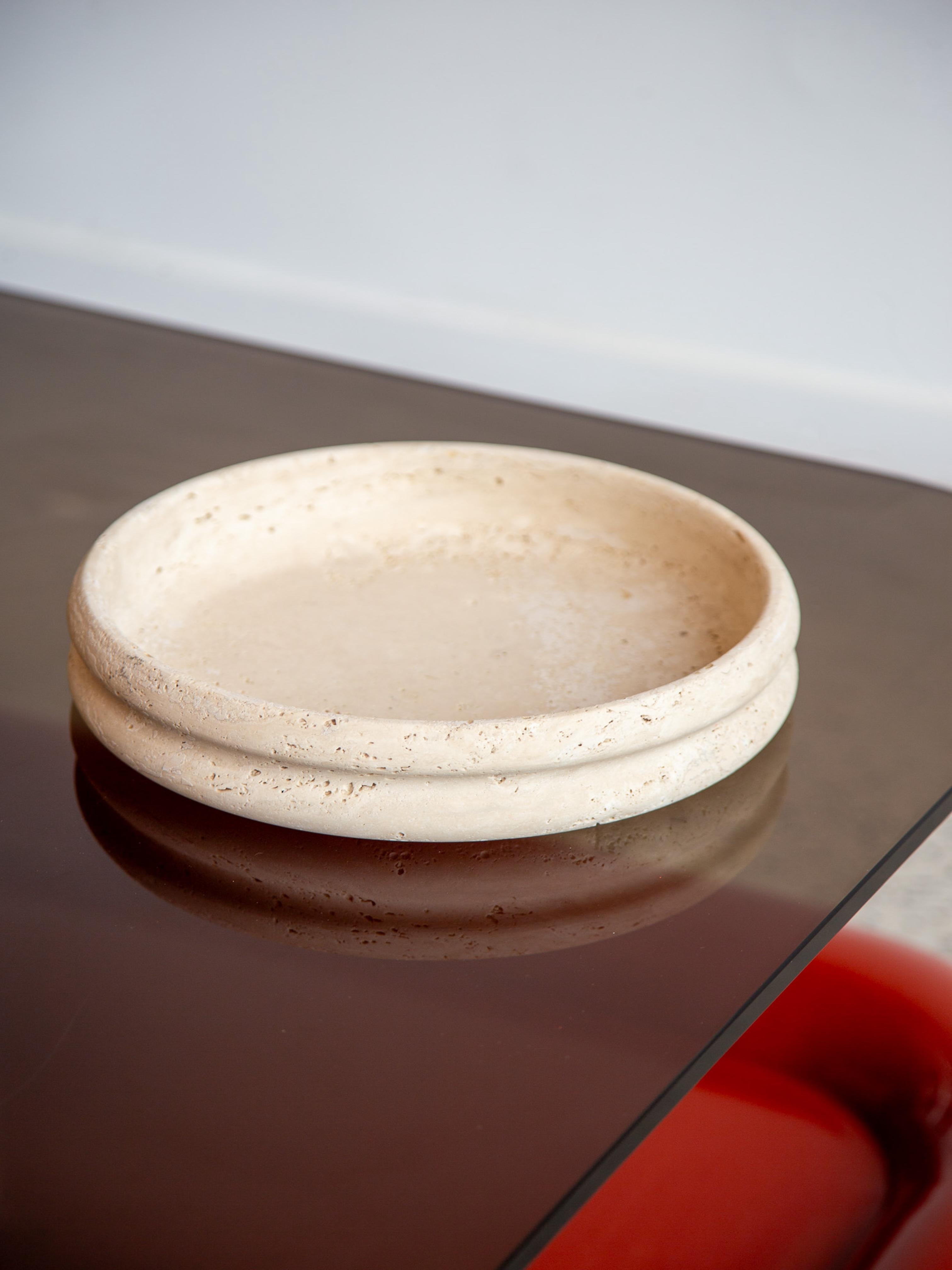 Travertine Centrepiece Bowl by Fratelli Mannelli In Good Condition For Sale In Byron Bay, NSW