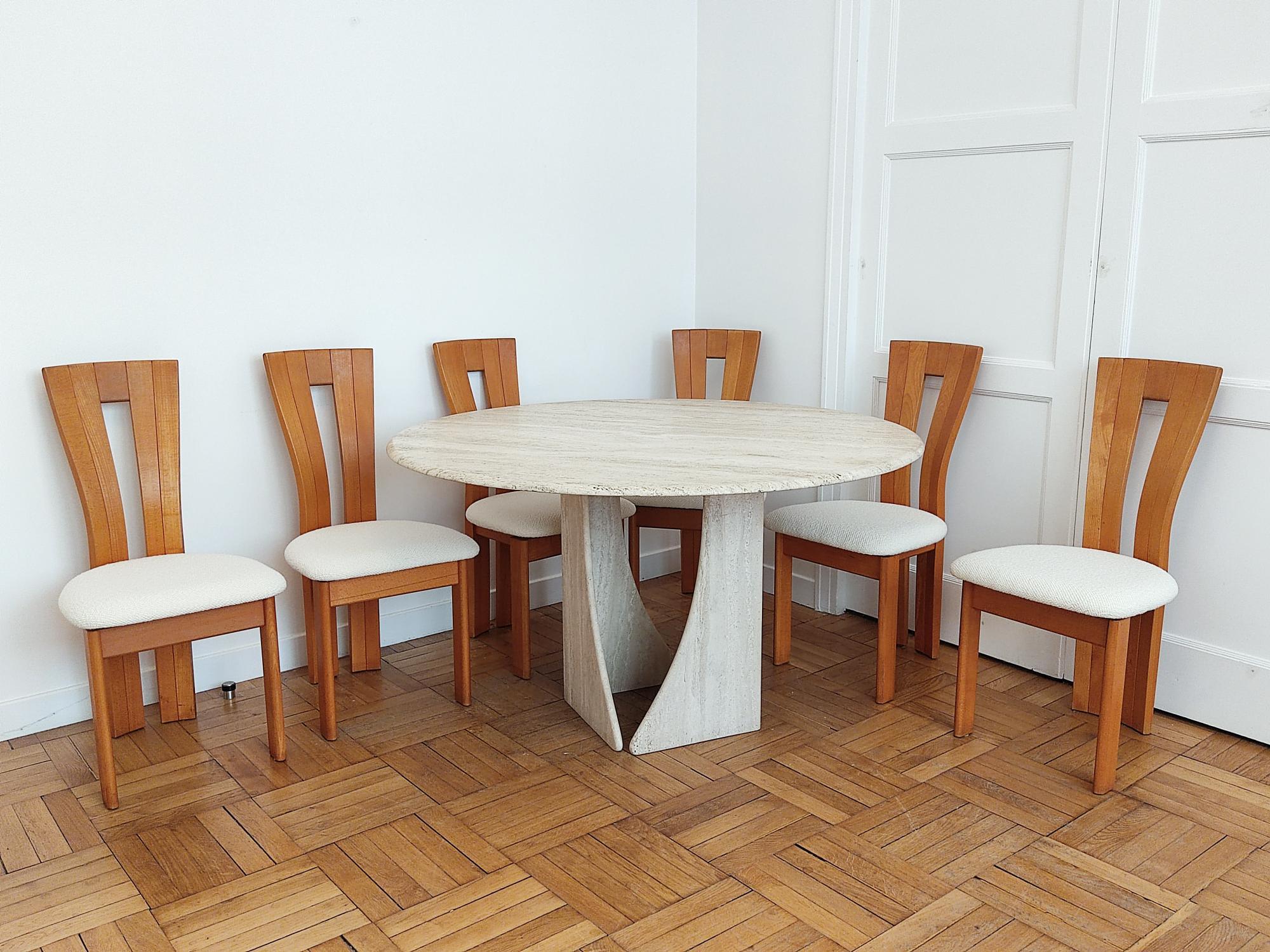 travertine circular table + 6 woods chairs  For Sale 2