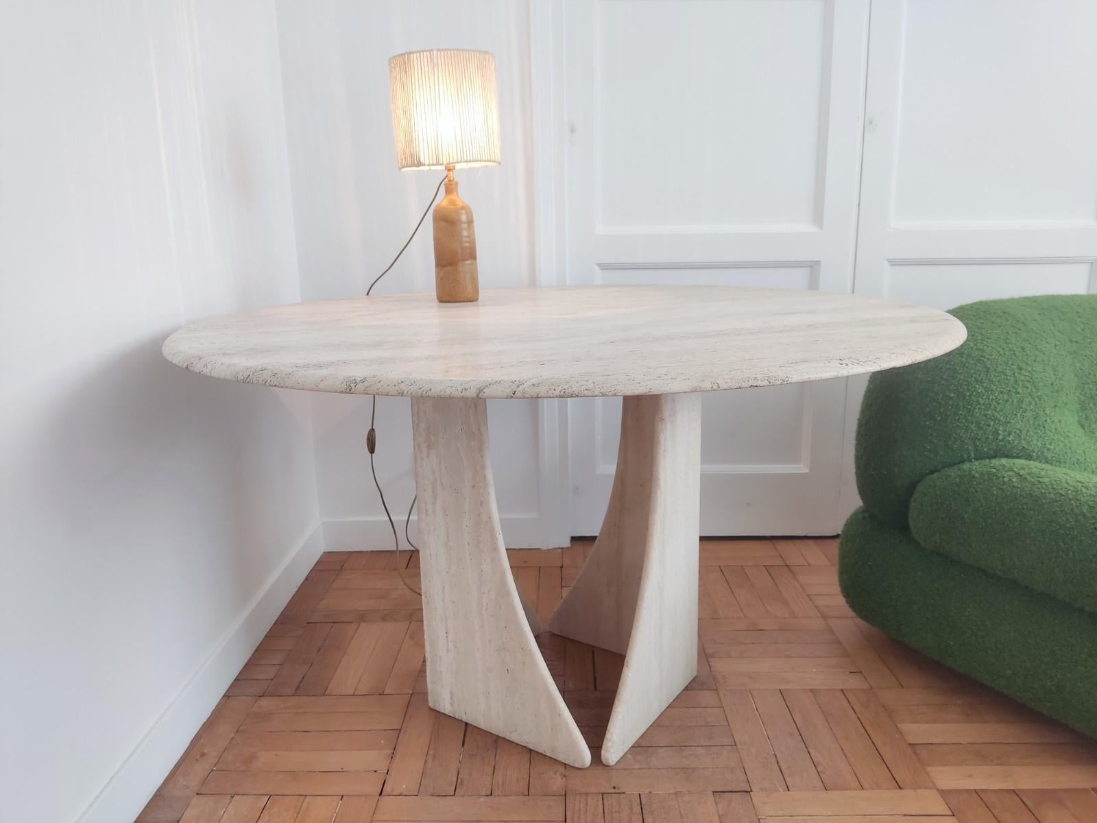 Travertine Circular Table, Claude Berraldacci In Good Condition For Sale In Paris, FR