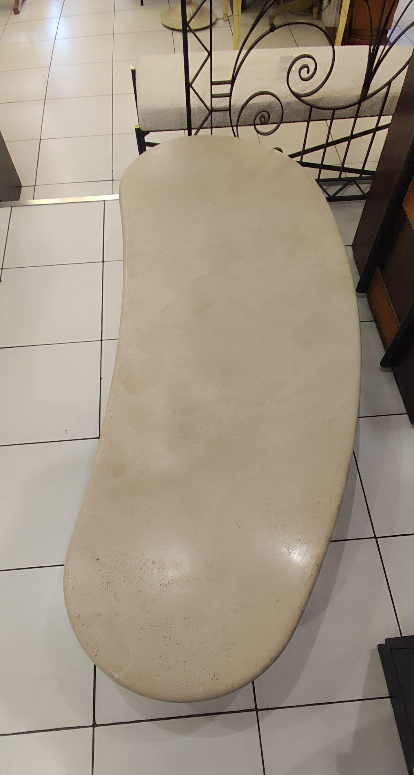 Travertine cocktail table circa 80' For Sale 5