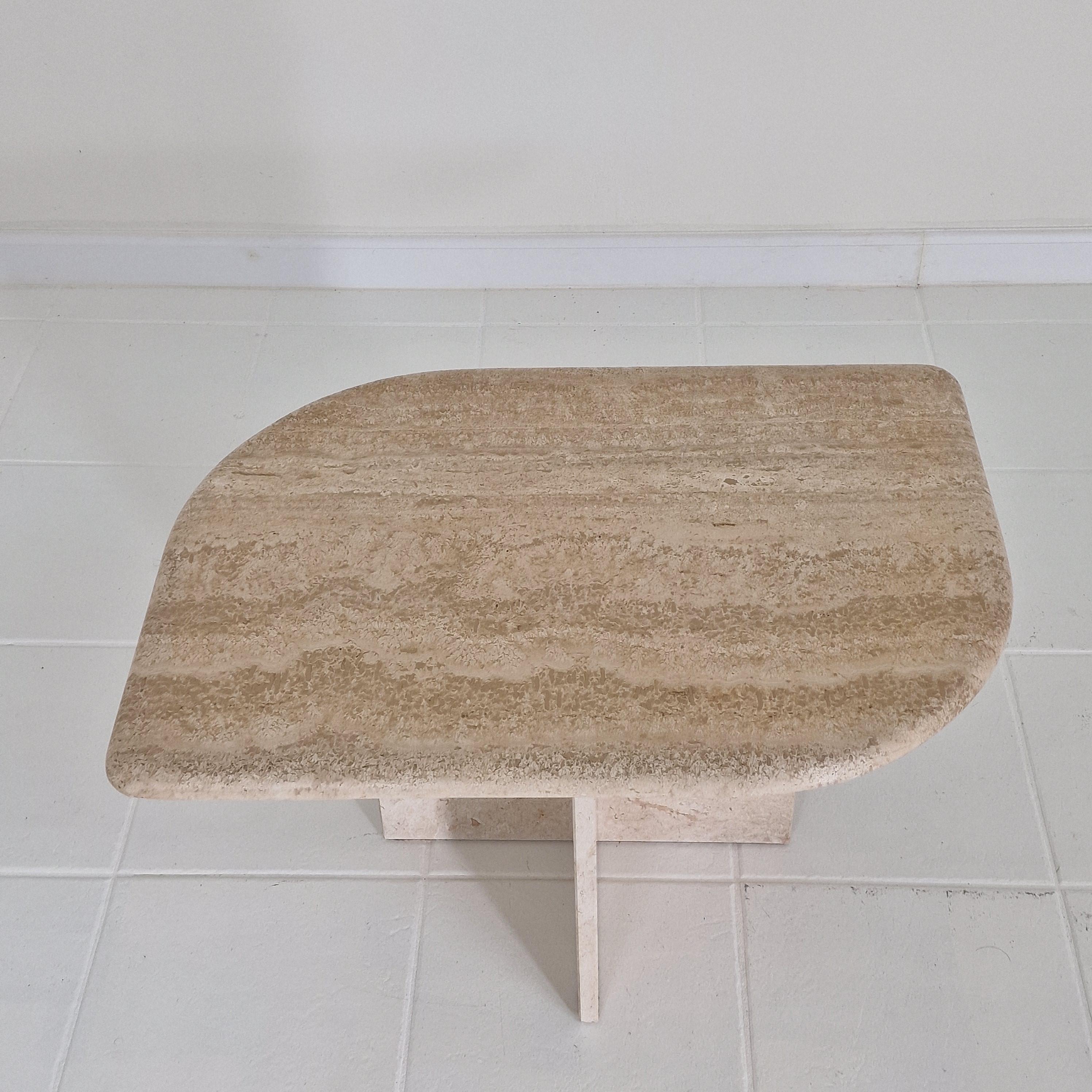Travertine Coffee or Side Table in Teardrop Shape, Italy 1980s For Sale 1