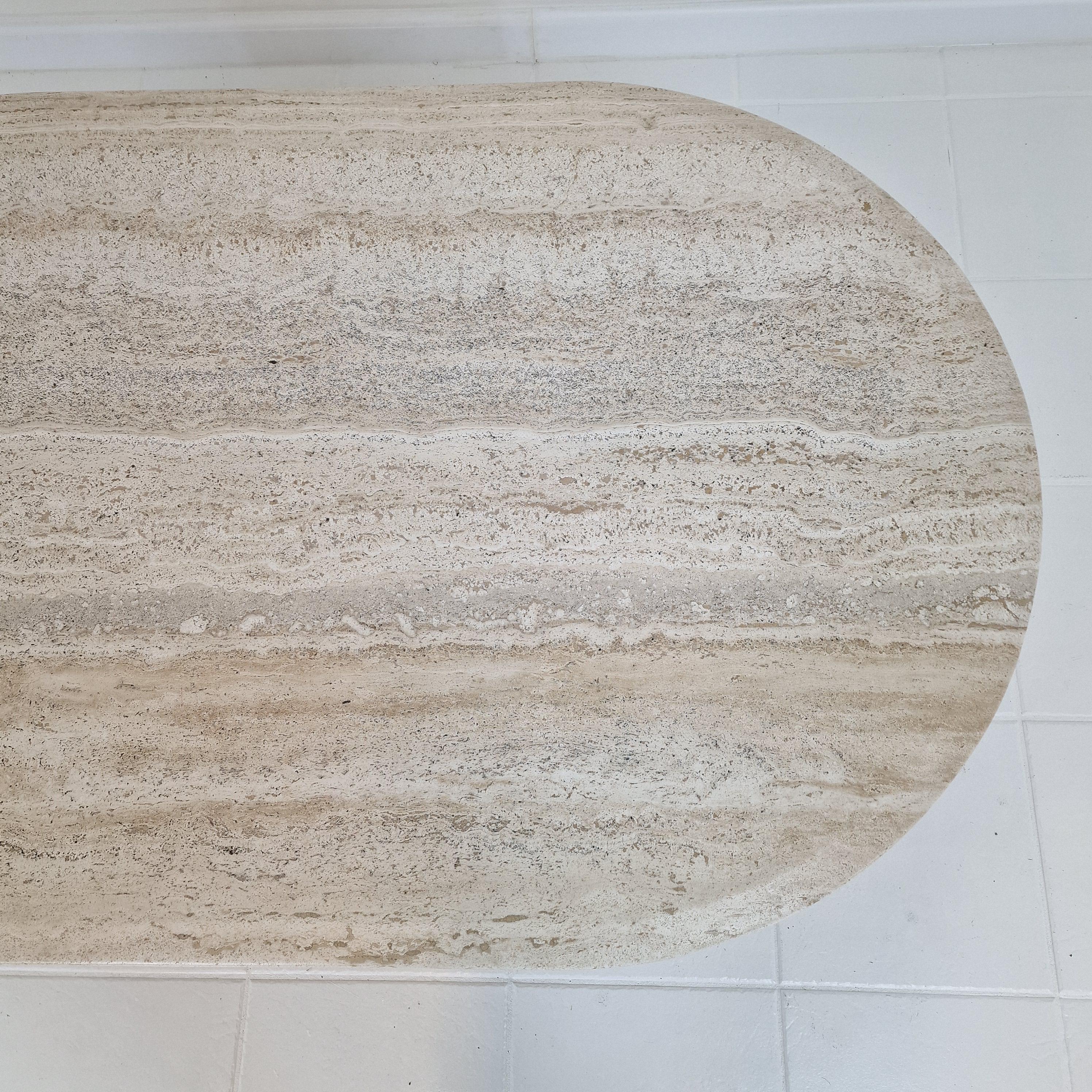 Table basse ou table d'appoint en travertin, Italie, années 1980 en vente 1