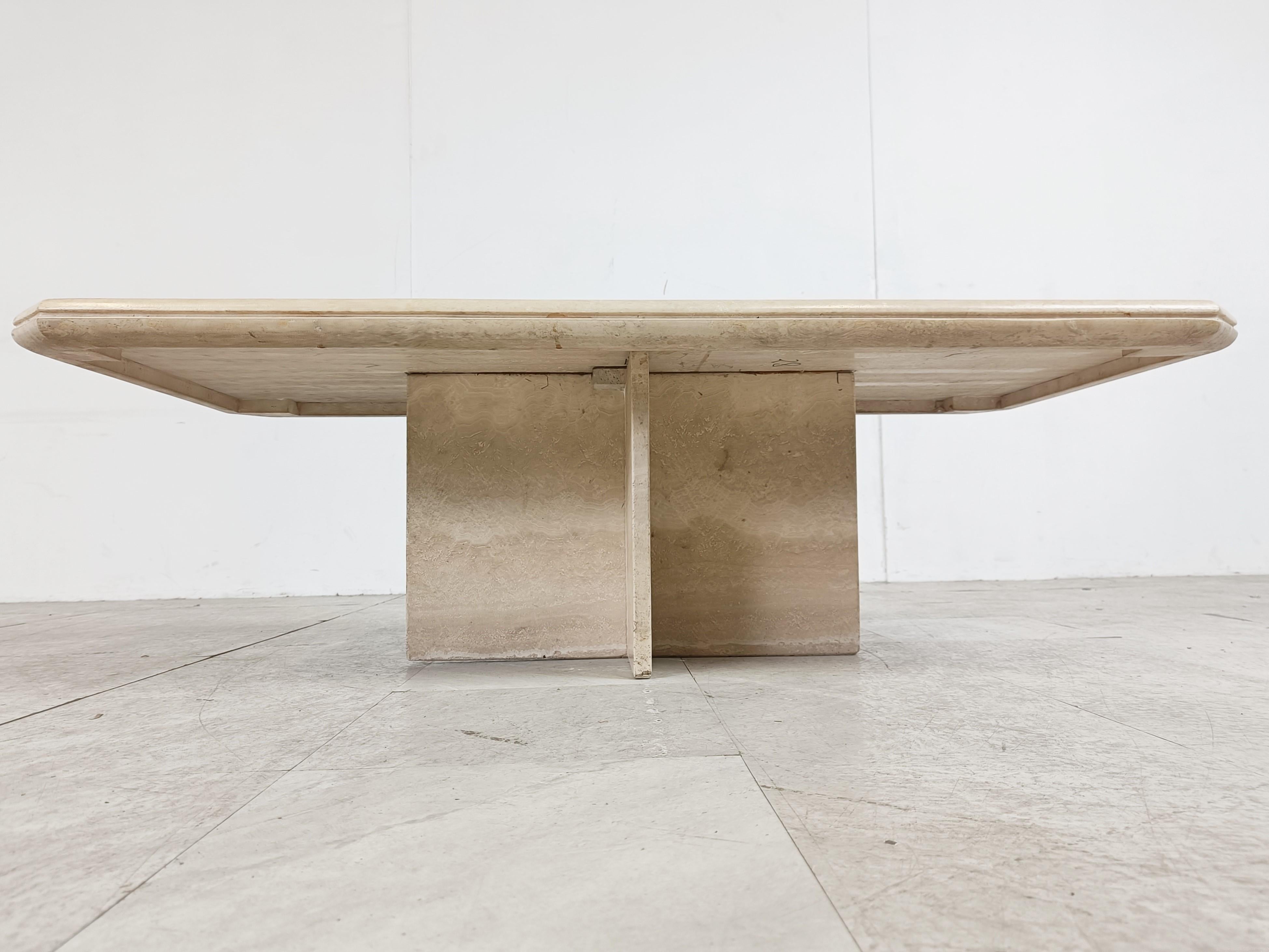 Travertine Coffee Table 1970s, Italy In Good Condition In HEVERLEE, BE