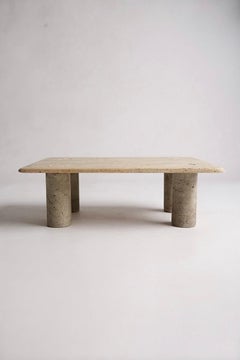 Table basse en travertin, créée par Angelo Mangiarotti pour Up & Up, années 1970