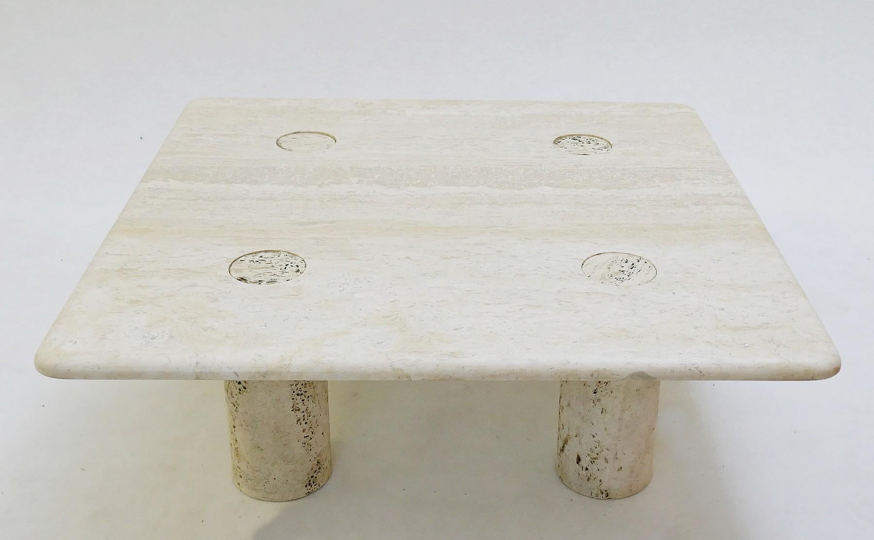 Travertine coffee table by Angelo Mangiarotti for Up&Up, circa 1970, Italy.