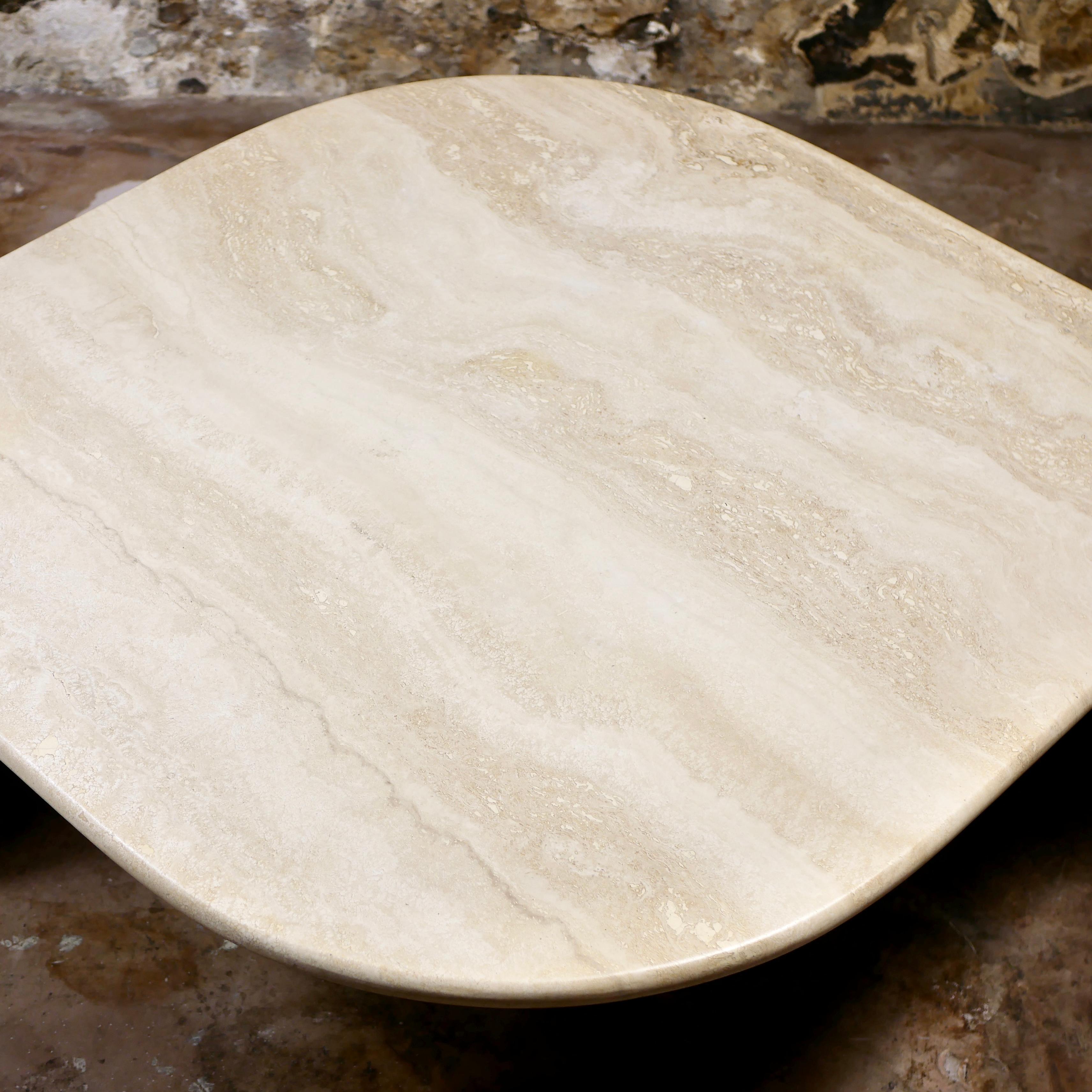 Table basse en travertin de Roche Bobois, fabriquée en France, 1970 3