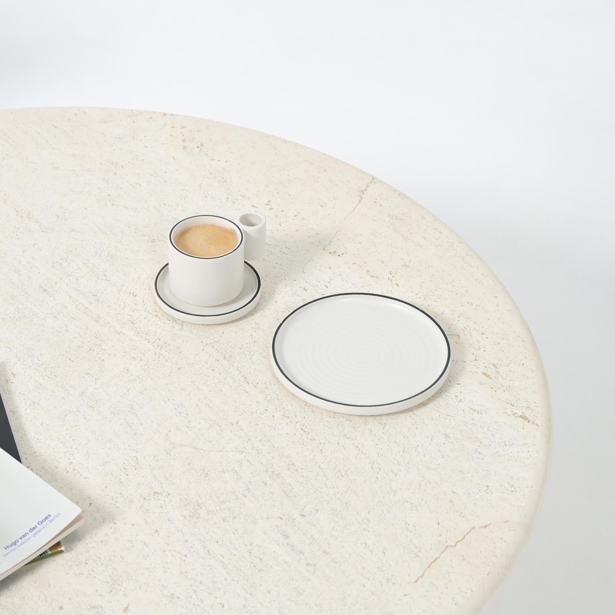 Travertine Coffee Table en vente 7