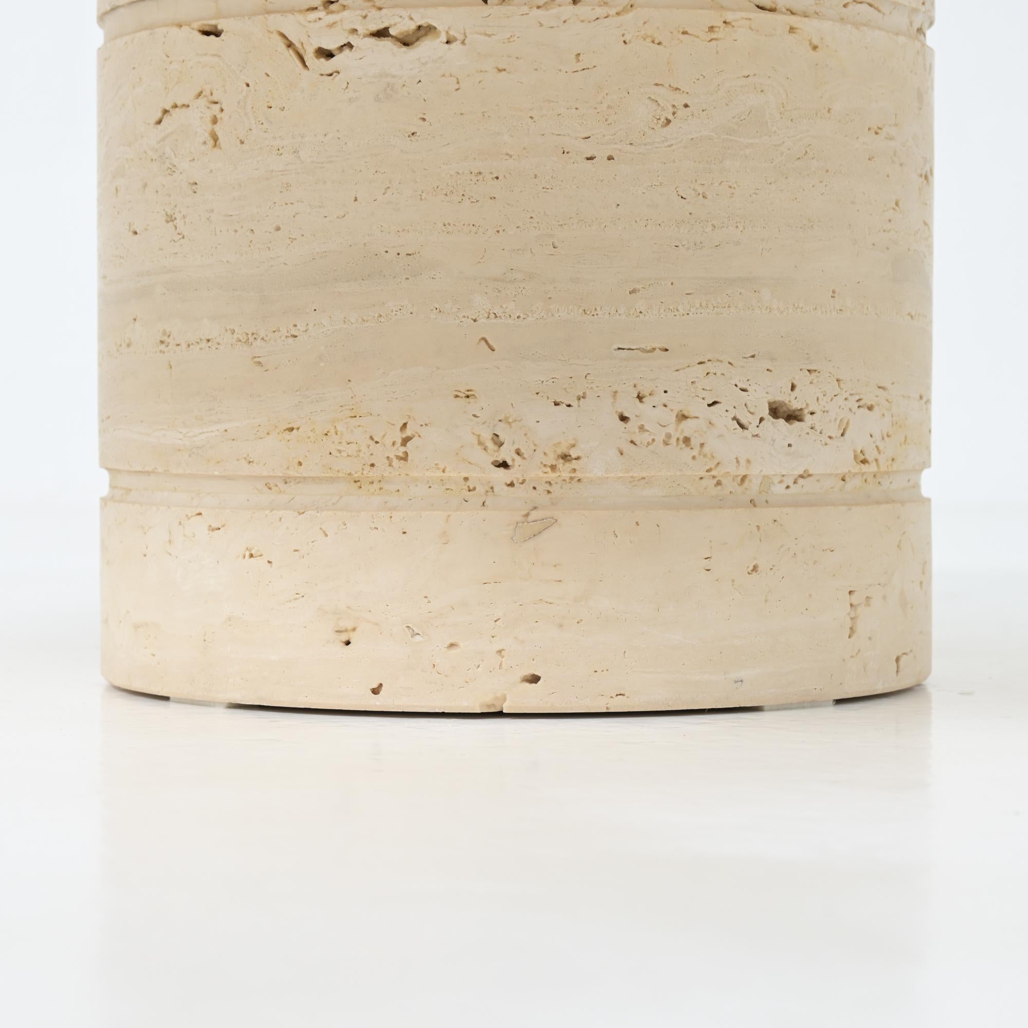 Travertine Coffee Table en vente 11