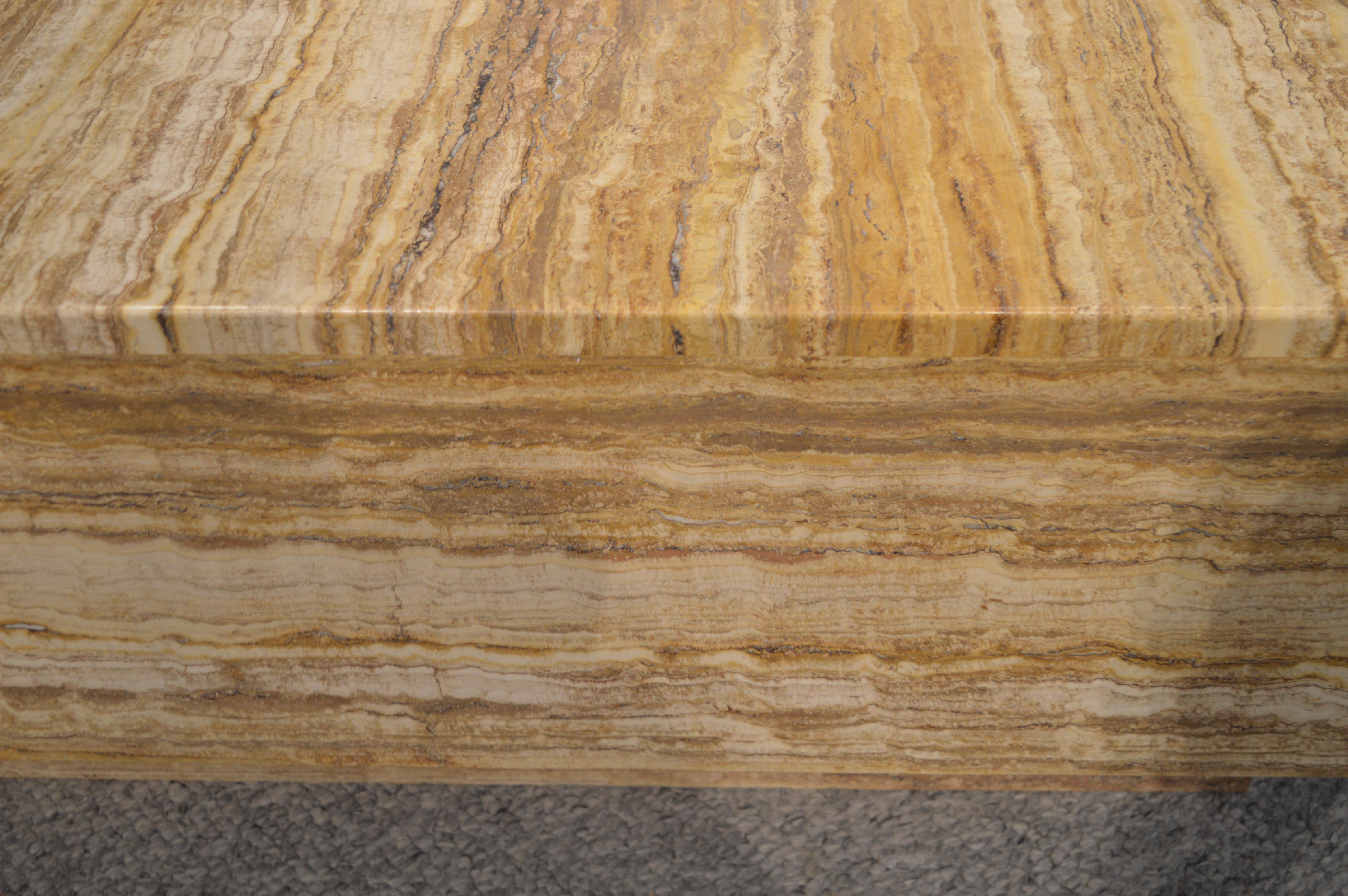 Travertine Coffee Table In Good Condition In Paris, FR