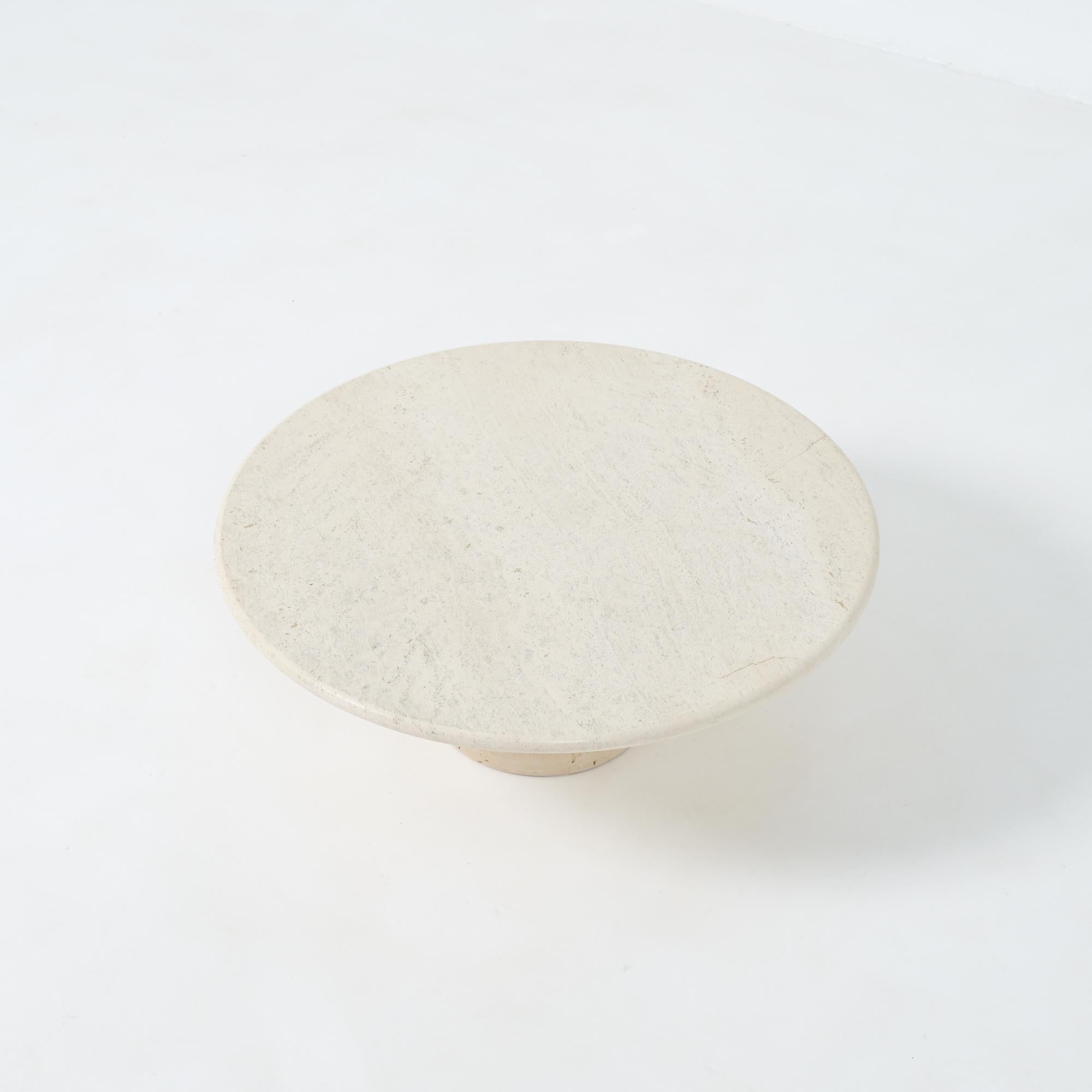 Travertine Coffee Table en vente 3