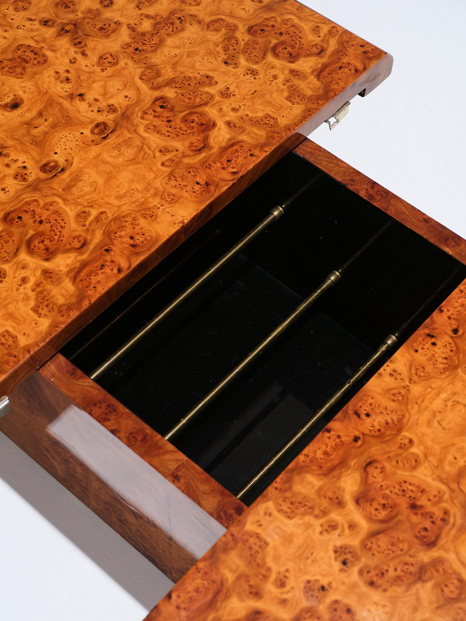 Table basse en travertin et loupe d'orme, 1970 en vente 1