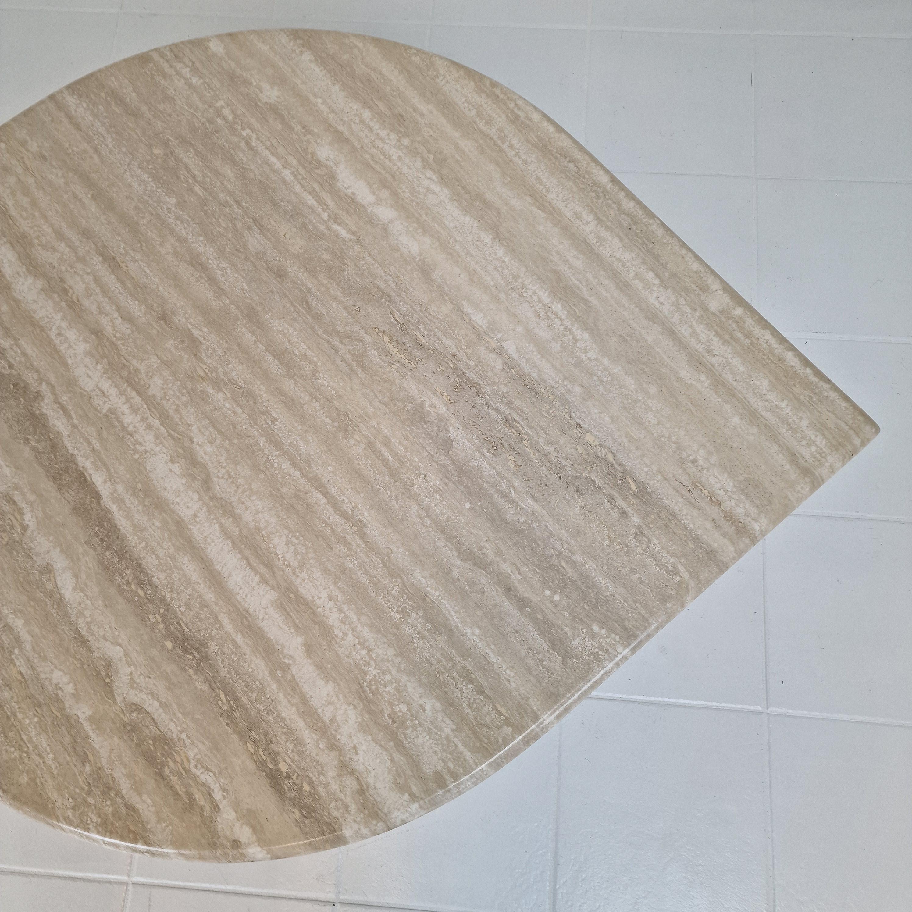 Travertine Coffee Table in Teardrop Shape, 1980's For Sale 4