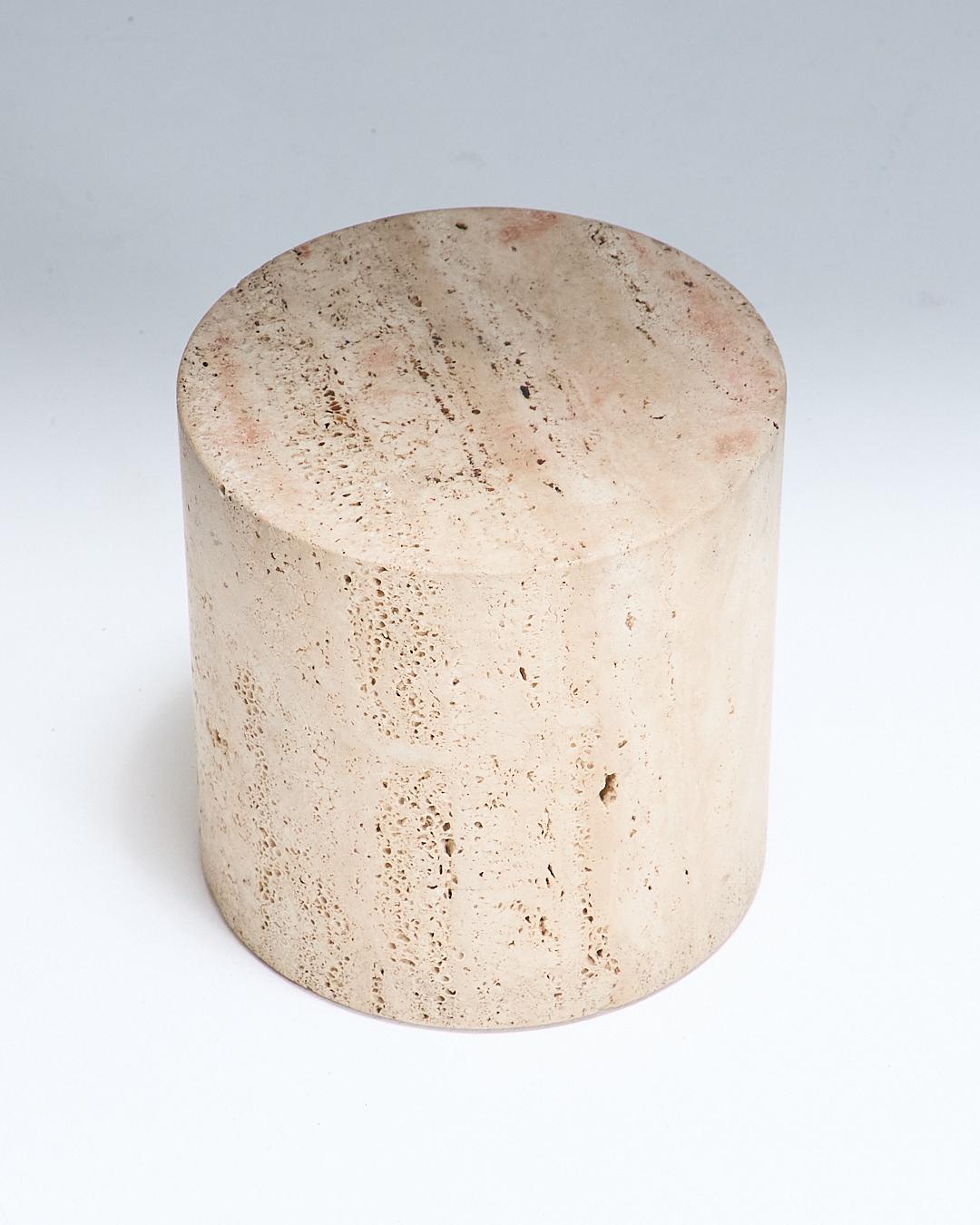 Mesa de centro de travertino, Metafora, años 70 en venta 8